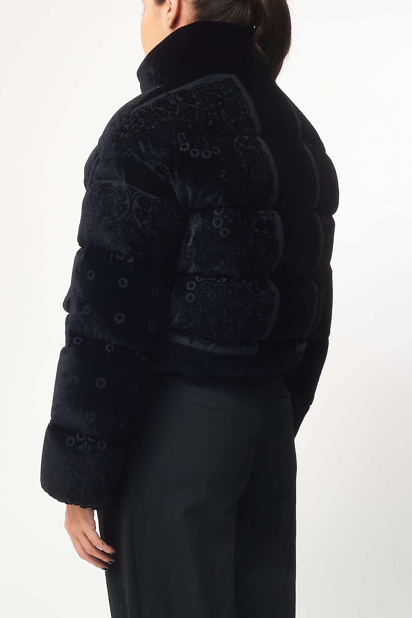 Moncler Black Velvet Labbe Paisley Print Down Puffer Jacket - 0