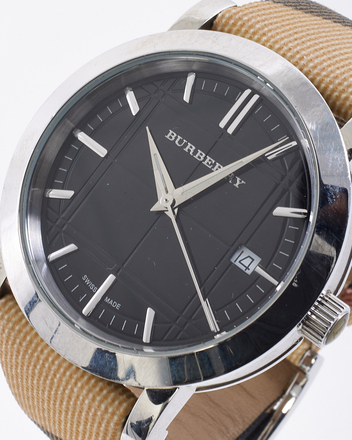 Burberry Black Dial 
Nova Check Canvas 38MM Watch