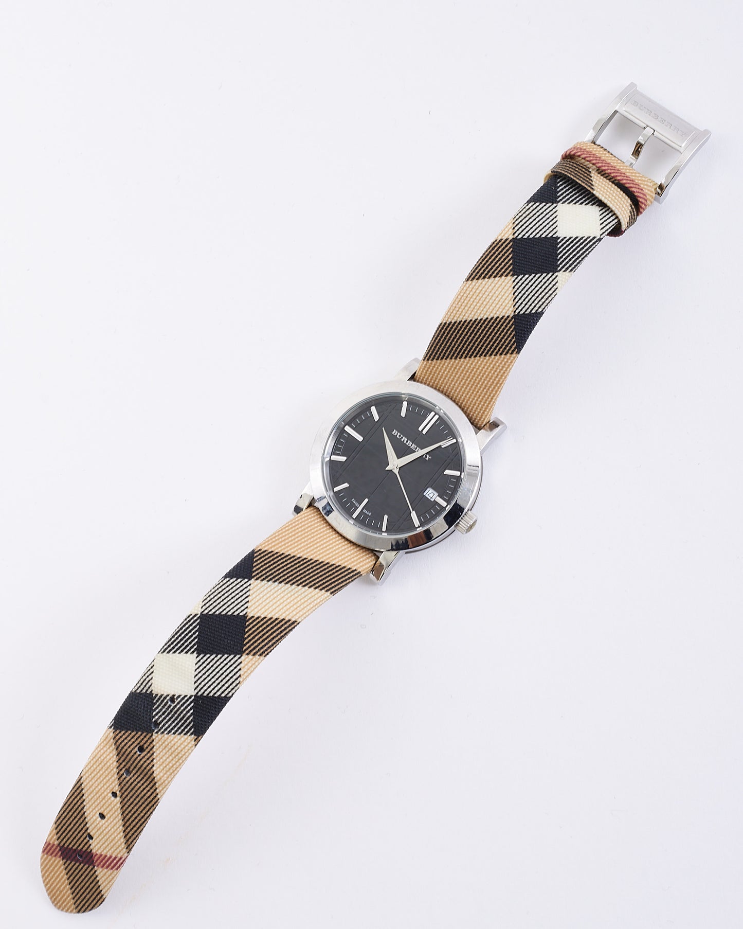 Burberry Black Dial 
Nova Check Canvas 38MM Watch