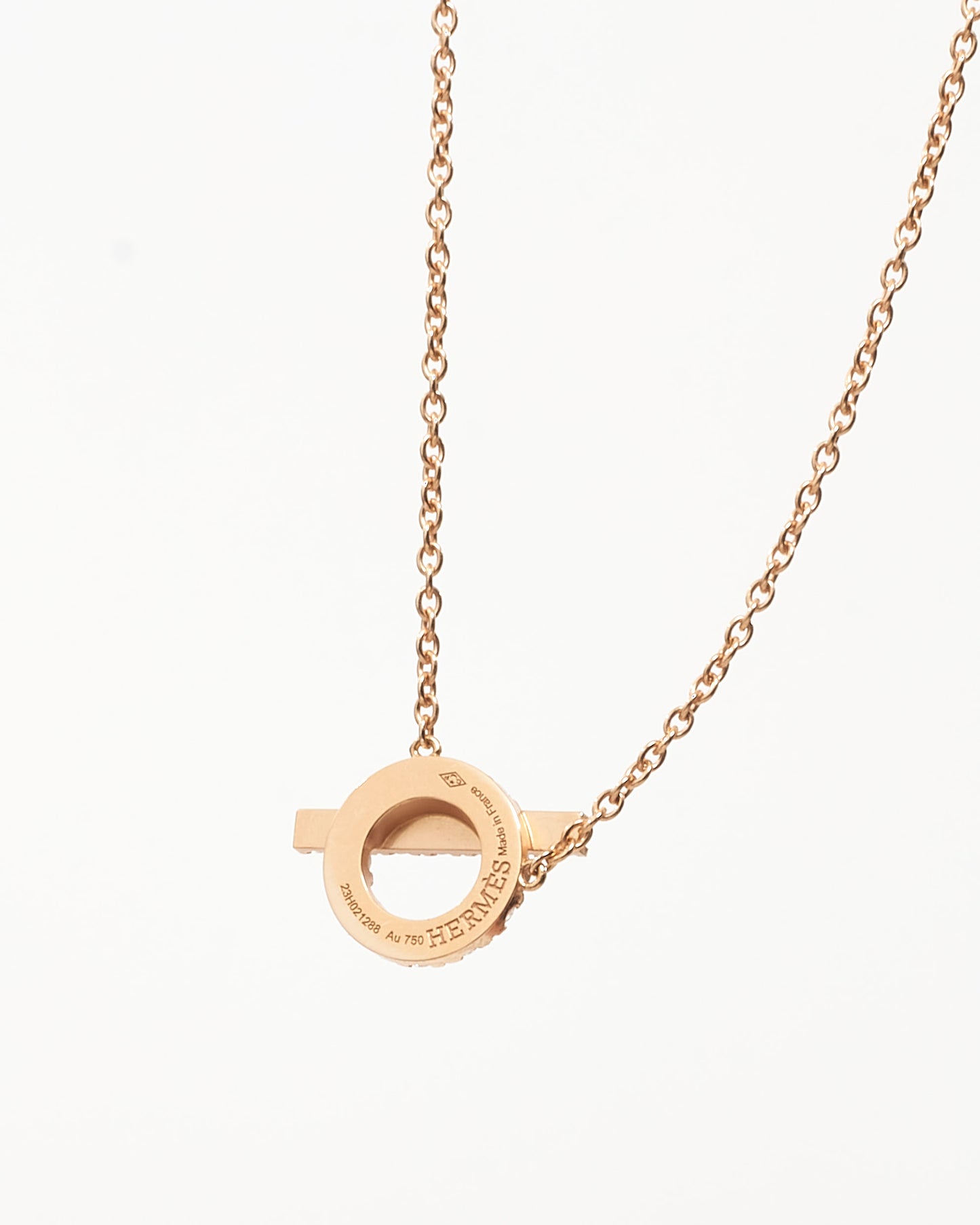 Hermès Rose Gold 
Diamond Finesse Pendant Necklace