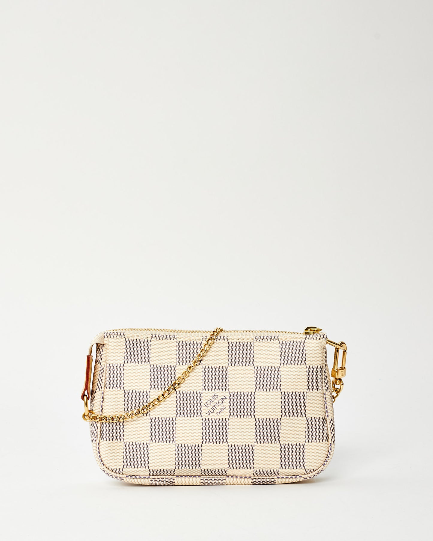 Louis Vuitton Damier Azur Coated Canvas Mini Pochette D
Accessoires