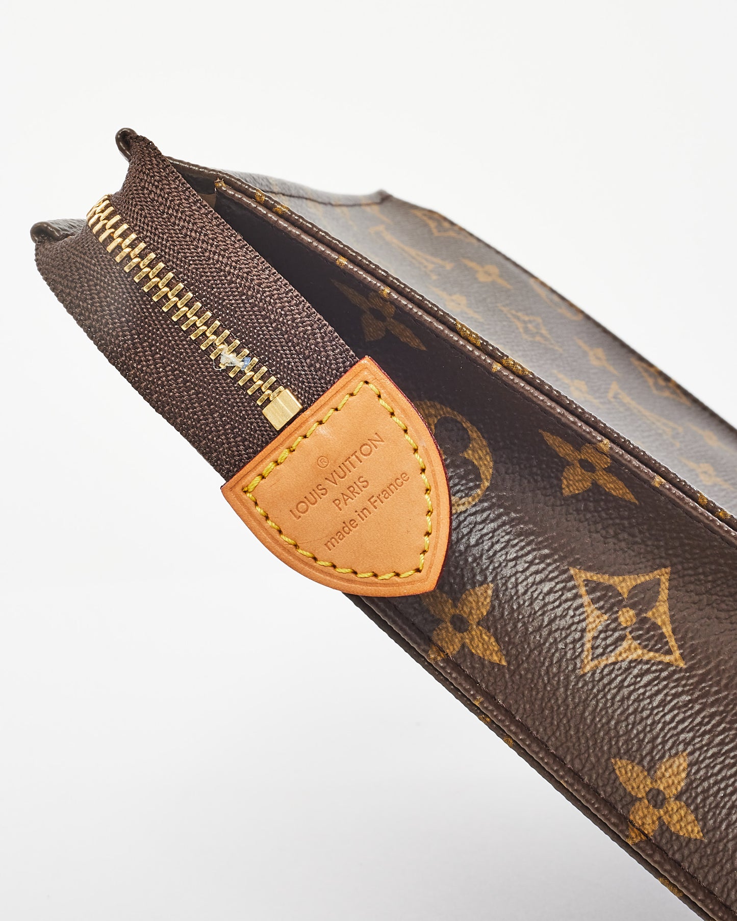 Louis Vuitton Monogram Canvas 26 Toiletry Pouch