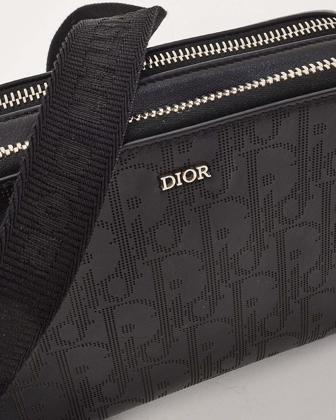 Dior Black Calfskin Perforated Oblique Galaxy Messenger Pouch Crossbody