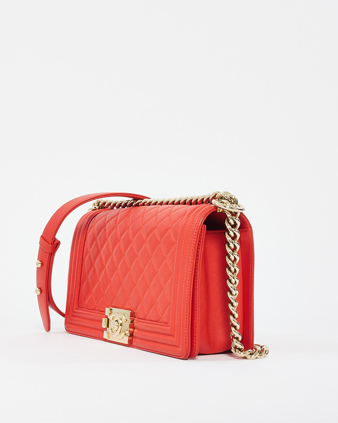 Sac Chanel Old Medium Boy en cuir d
agneau rouge