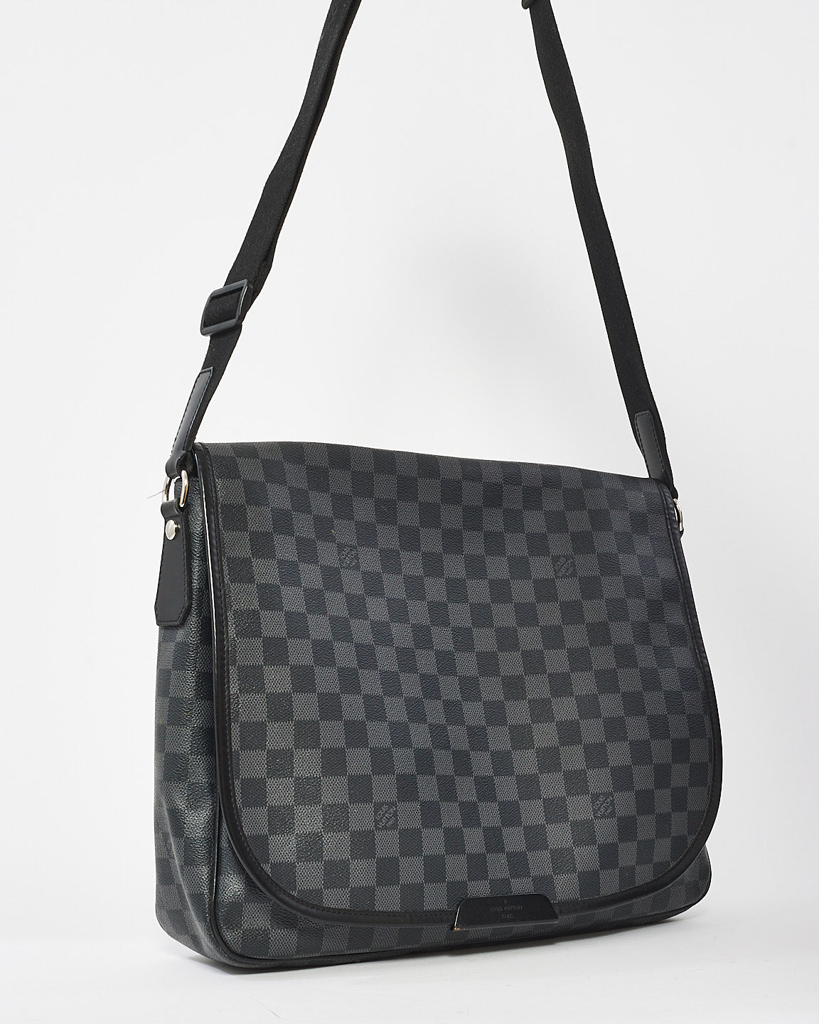 Louis Vuitton Damier Graphite Daniel MM Satchel