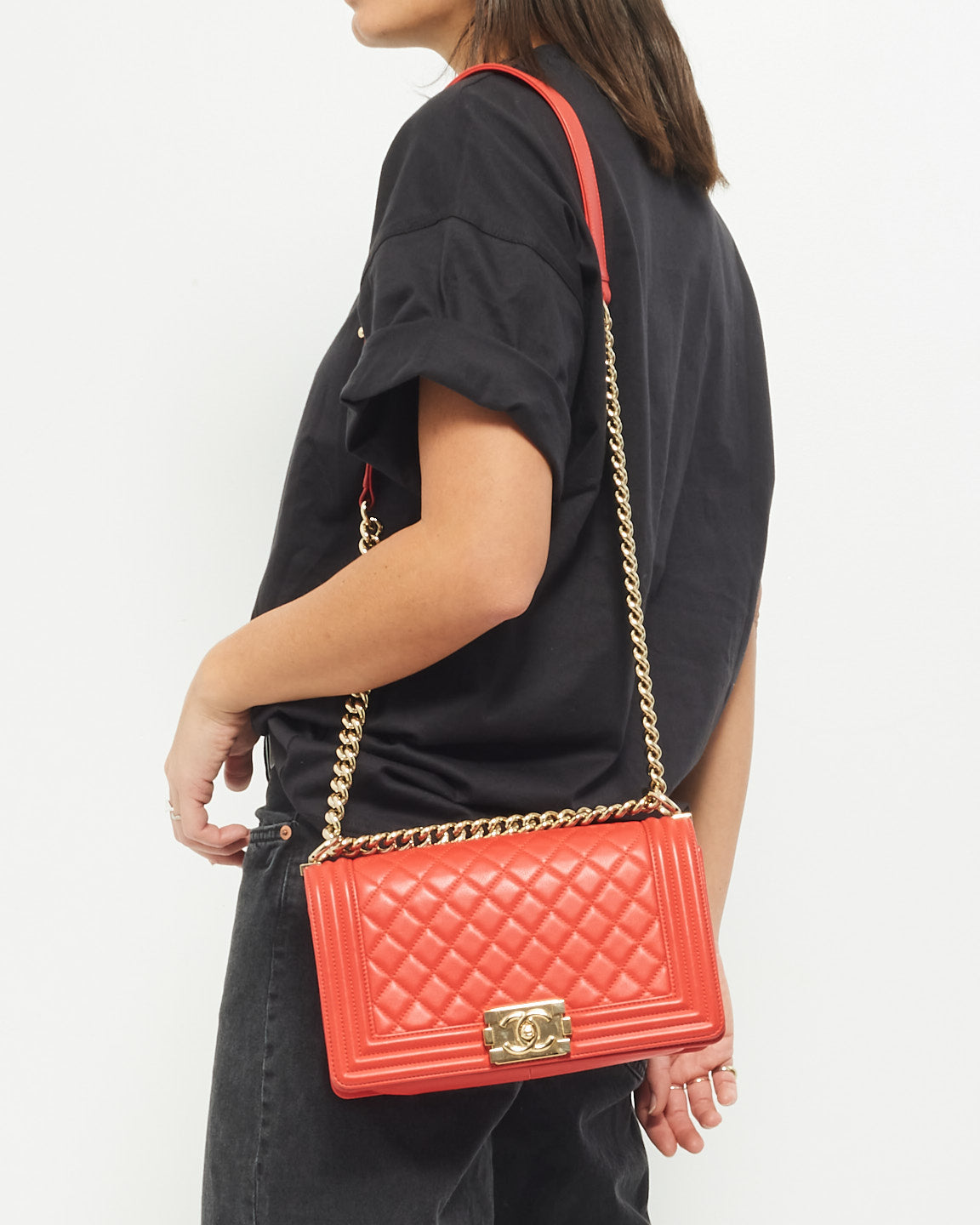 Sac Chanel Old Medium Boy en cuir d
agneau rouge