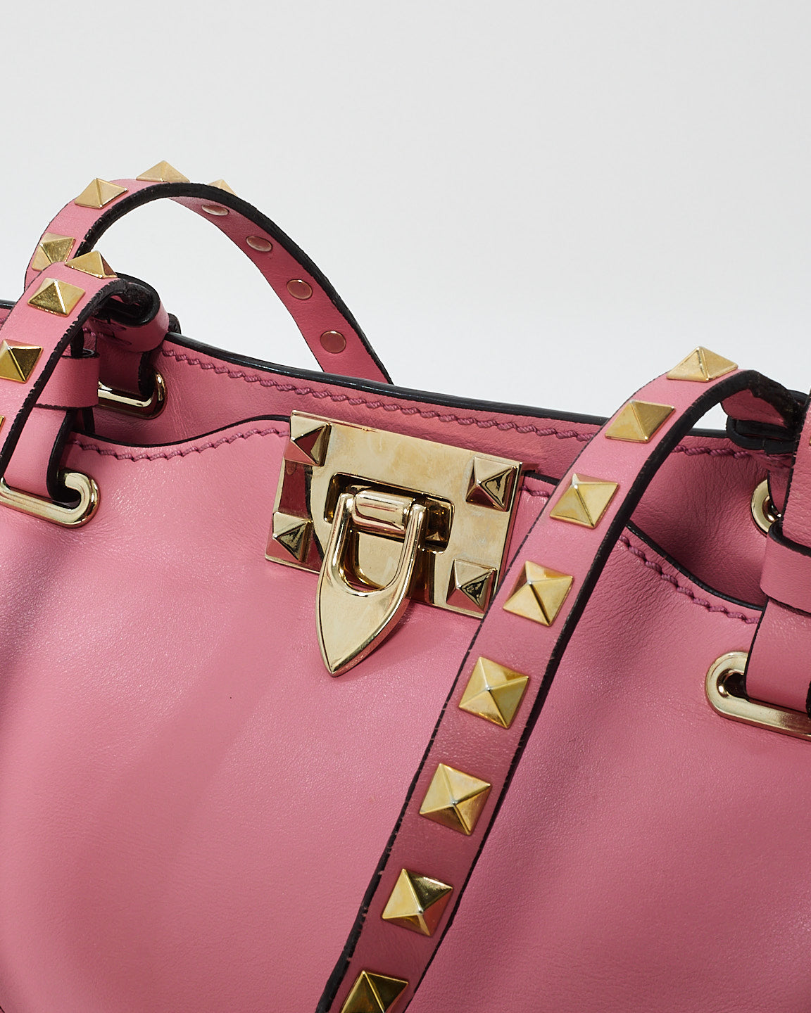 Sac cabas Rockstud en cuir rose Valentino