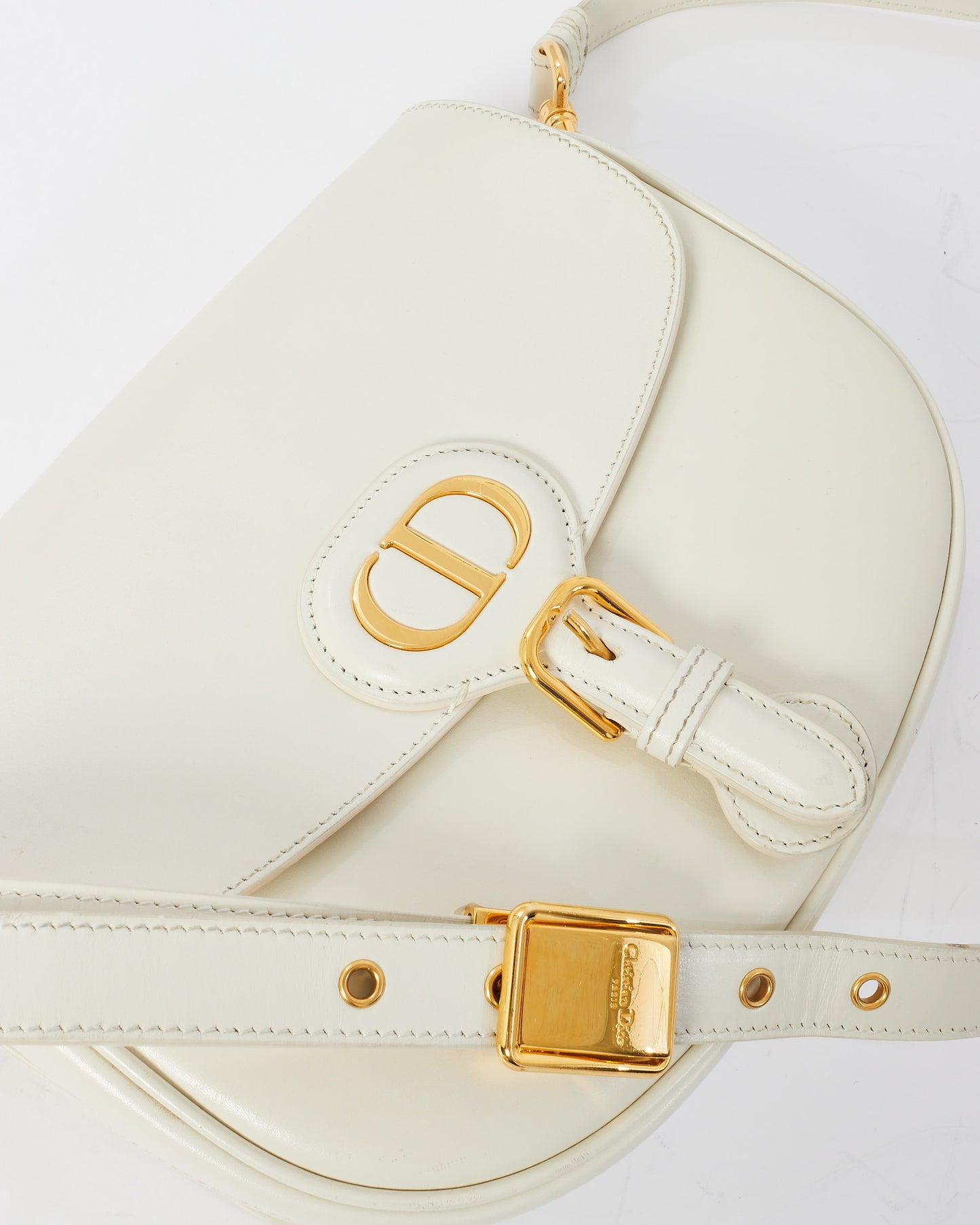 Sac Bobby moyen en cuir lisse blanc cassé Dior