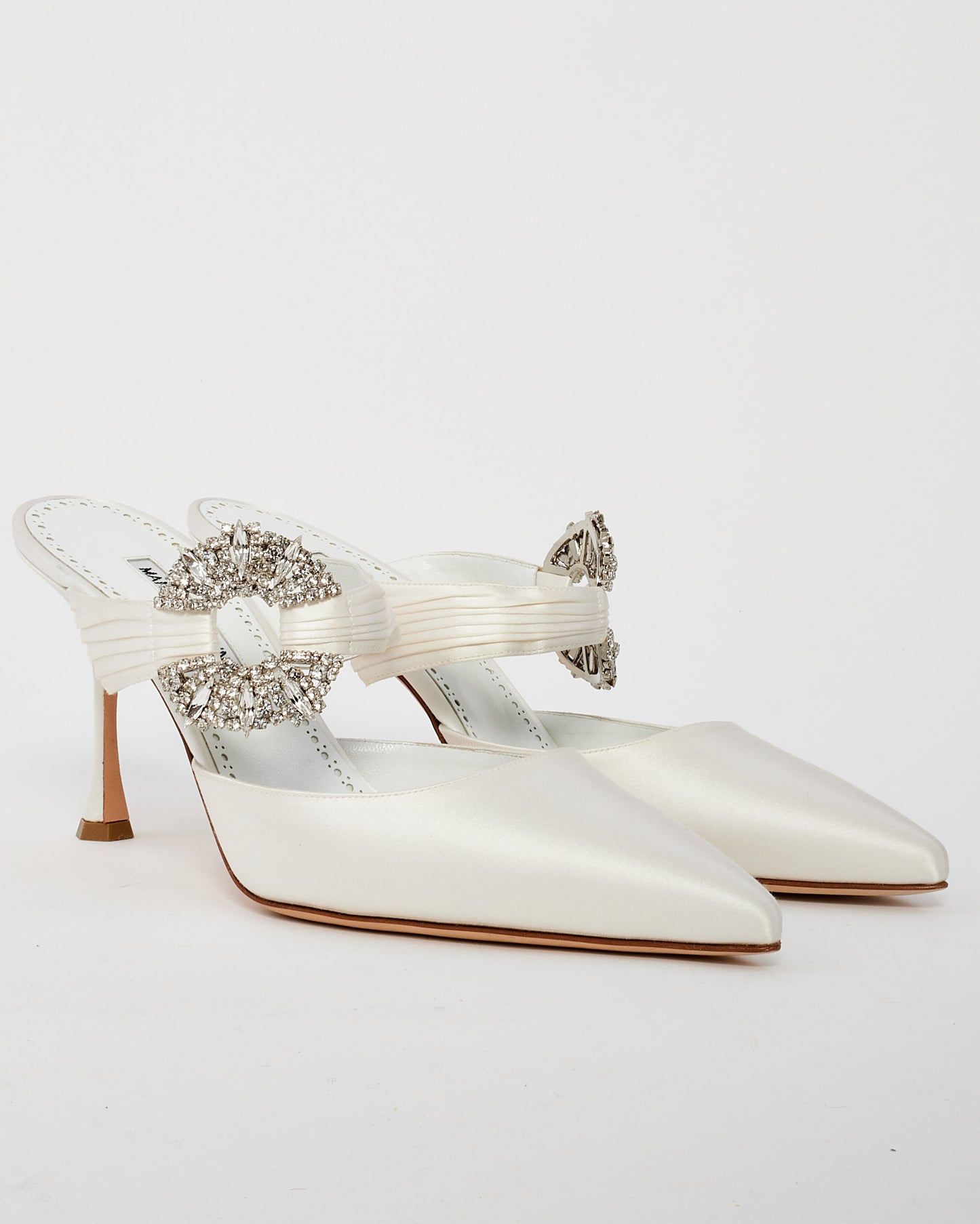 Manolo Blahnik White Satin Maidugura Embellished Pumps - 41