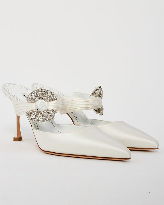 Escarpins ornés Maidugura en satin blanc Manolo Blahnik - 41