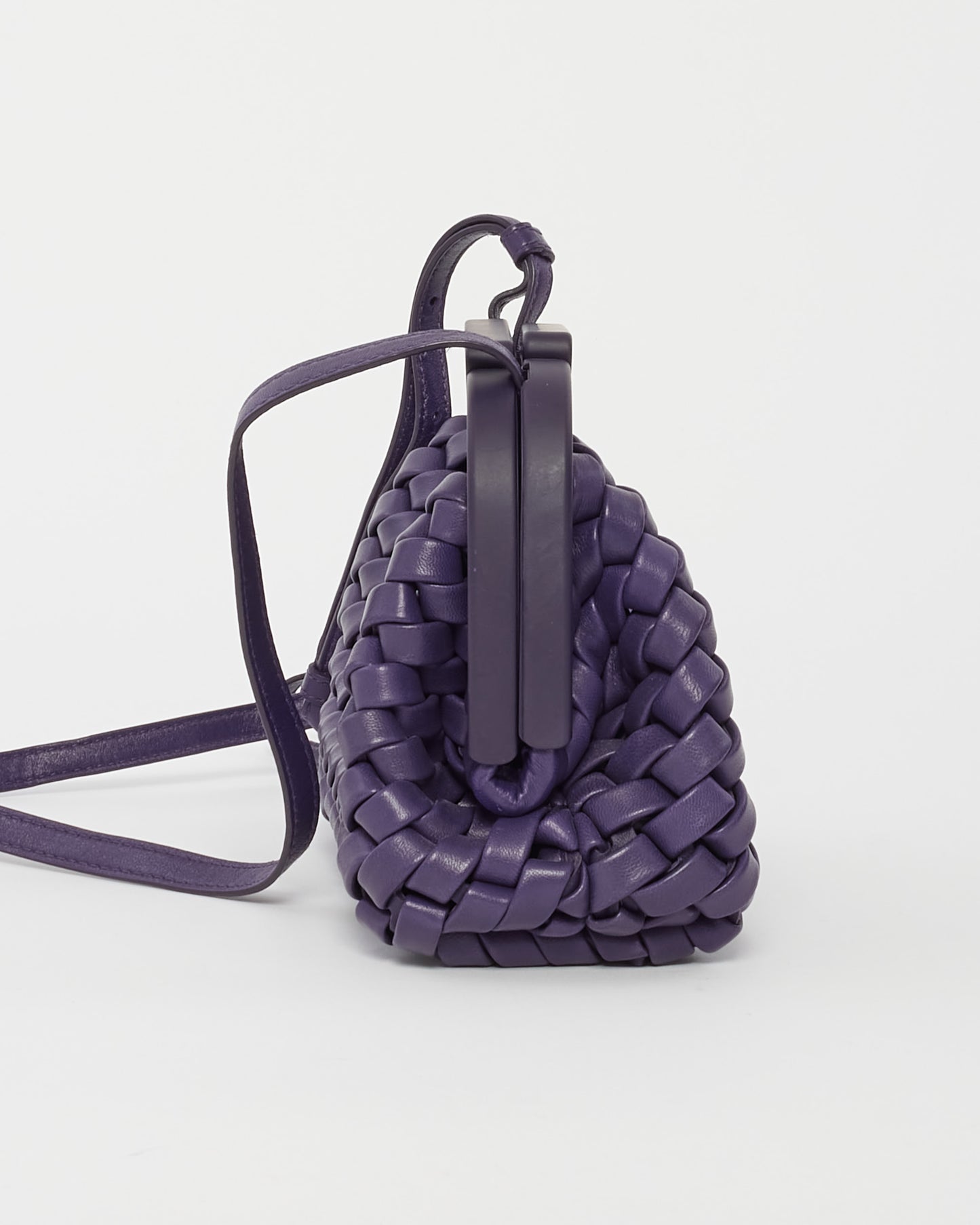 Bottega Veneta Mini sac Point en cuir intrecciato violet