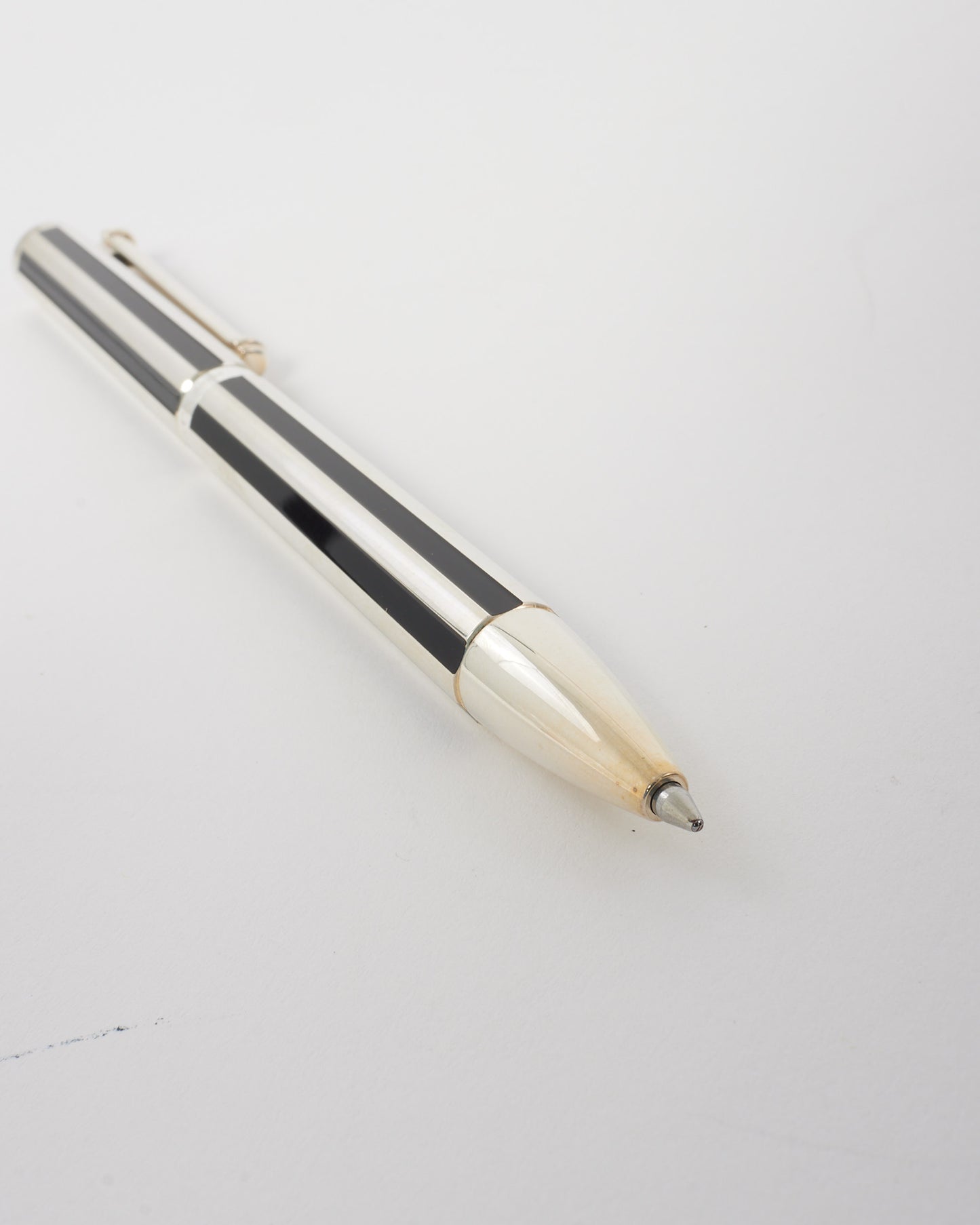 Tiffany 
Co. Silver 
Black Pen