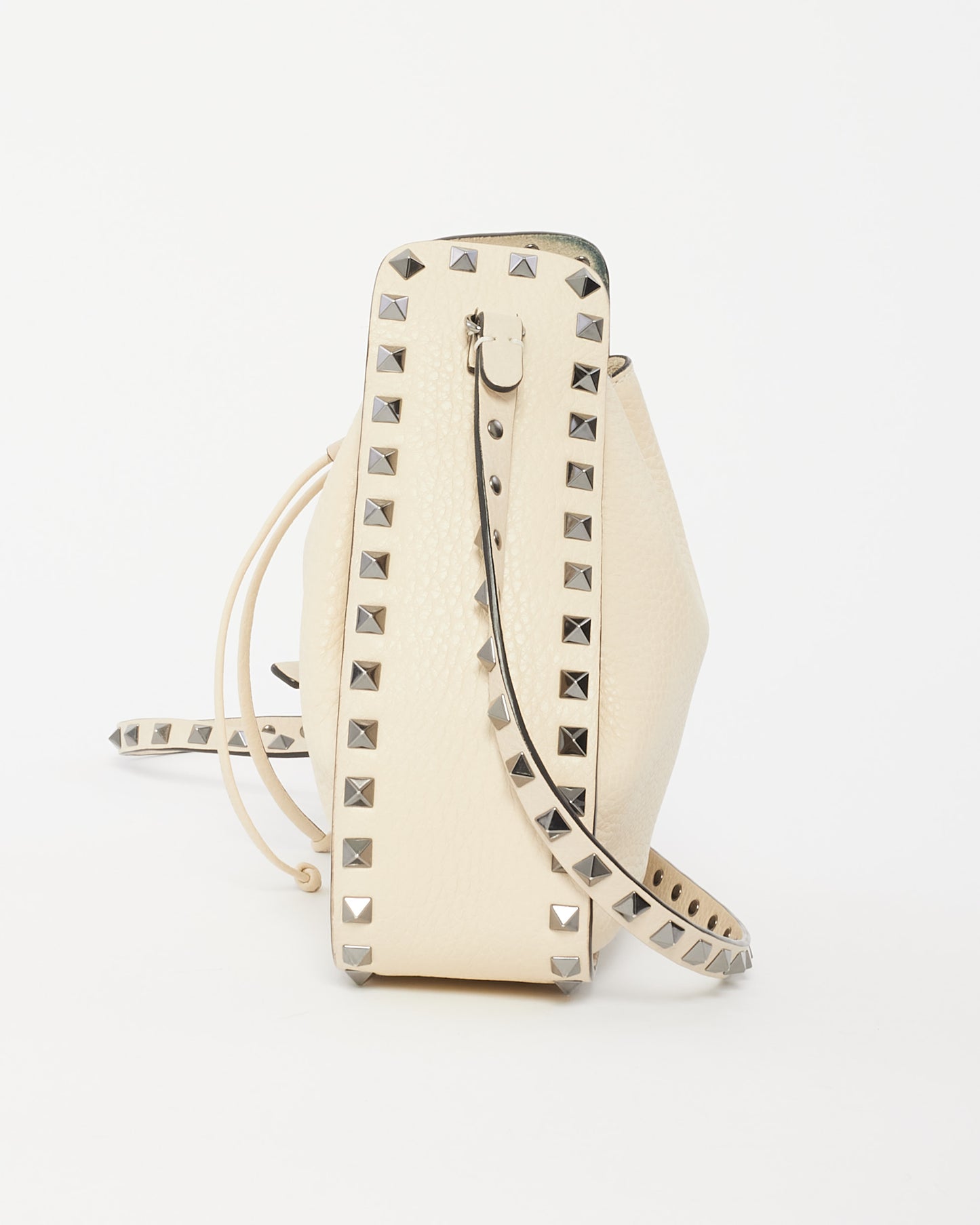 Valentino Cream Leather Rockstud Drawstring Small Bucket Bag