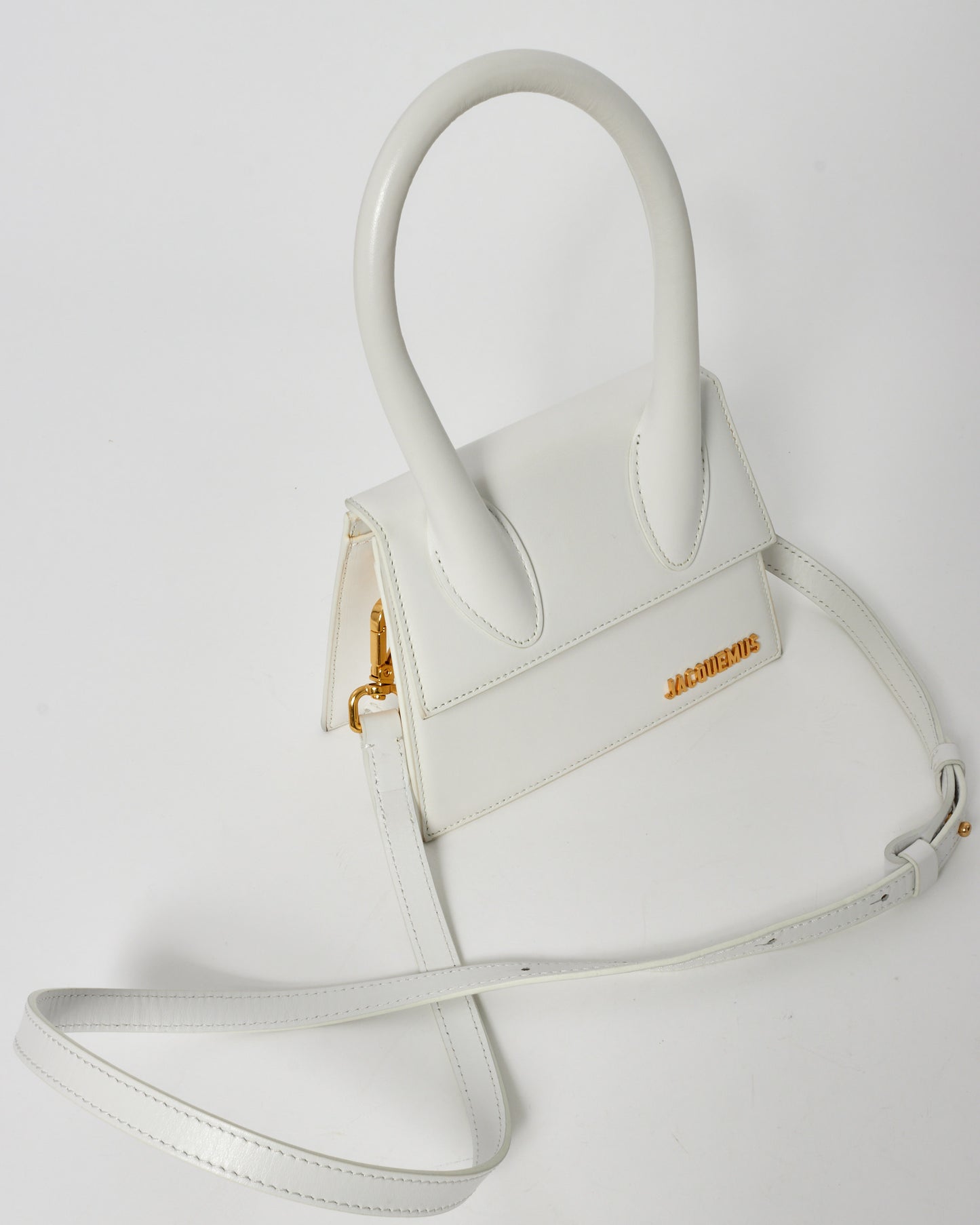 Jacquemus White Leather "Le Chiquito Moyen" Bag