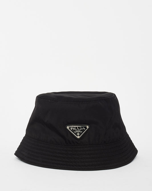 Prada Chapeau Bob en Nylon Noir avec Logo - L