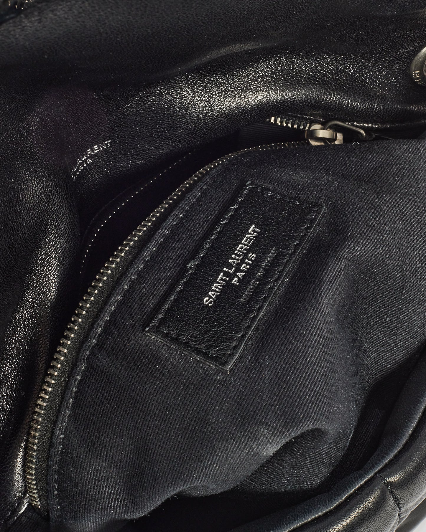 Saint Laurent Petit sac à bandoulière Loulou Puffer noir