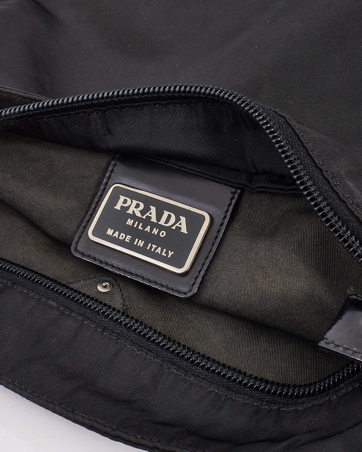 Sac messager à bandoulière en nylon Prada