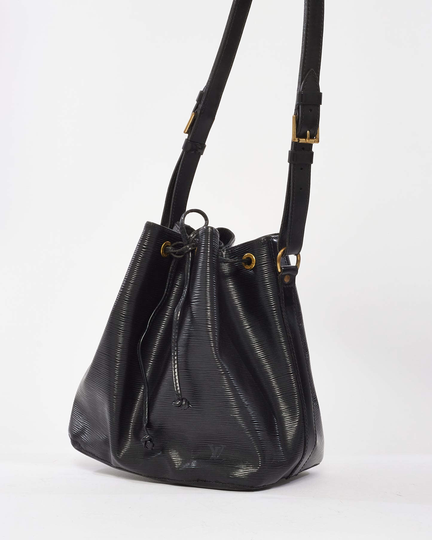 Louis Vuitton Black Epi Leather Noe Bucket Bag W Pochette