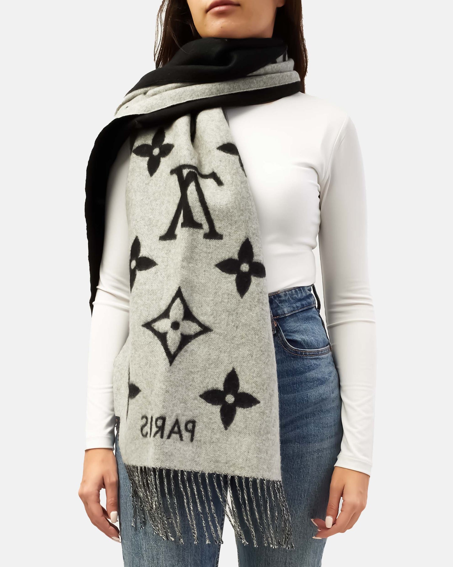 Louis Vuitton Grey/Black Monogram Cashmere Reykjavik Scarf