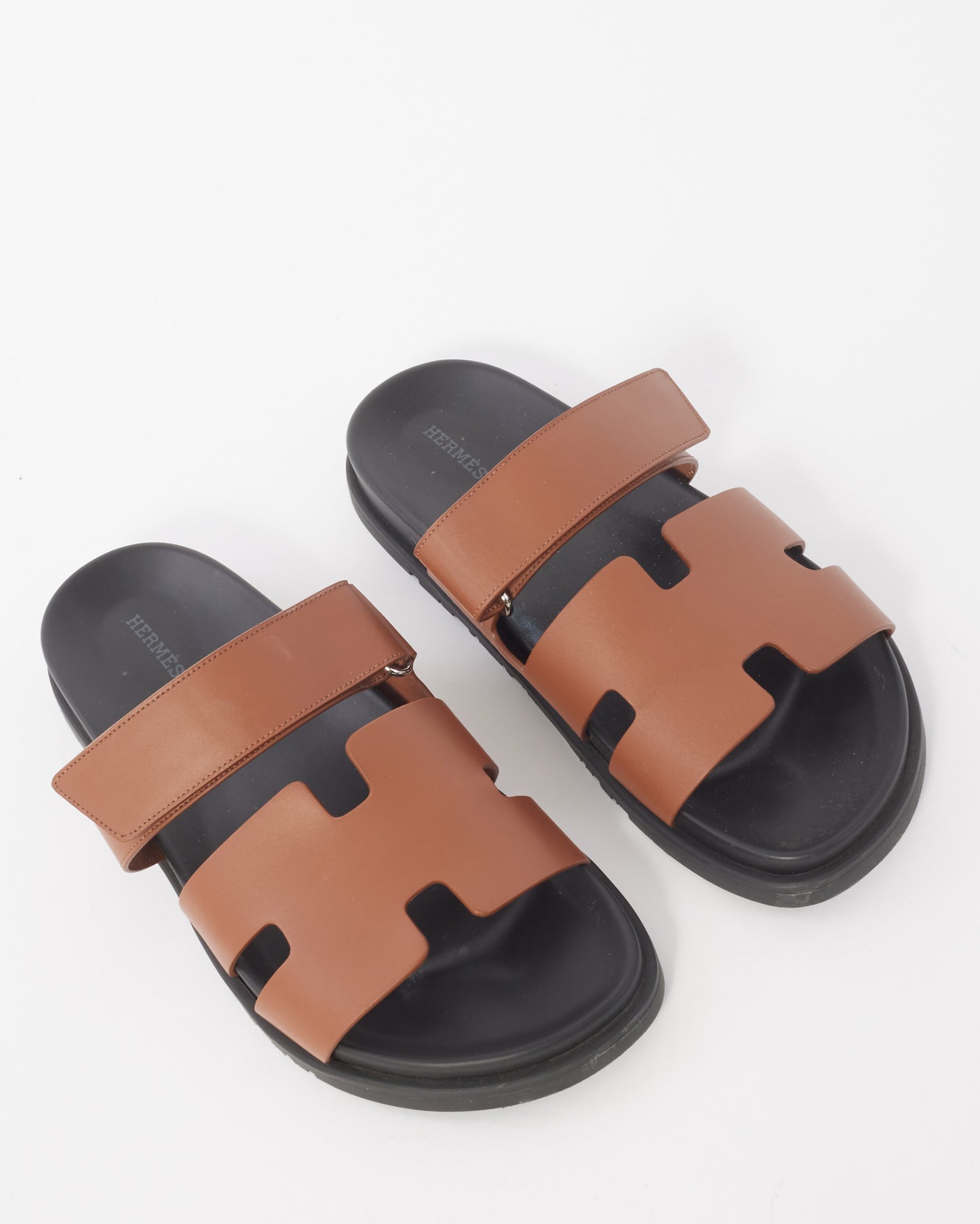 Hermès Gold Leather Chypre Sandals - 42