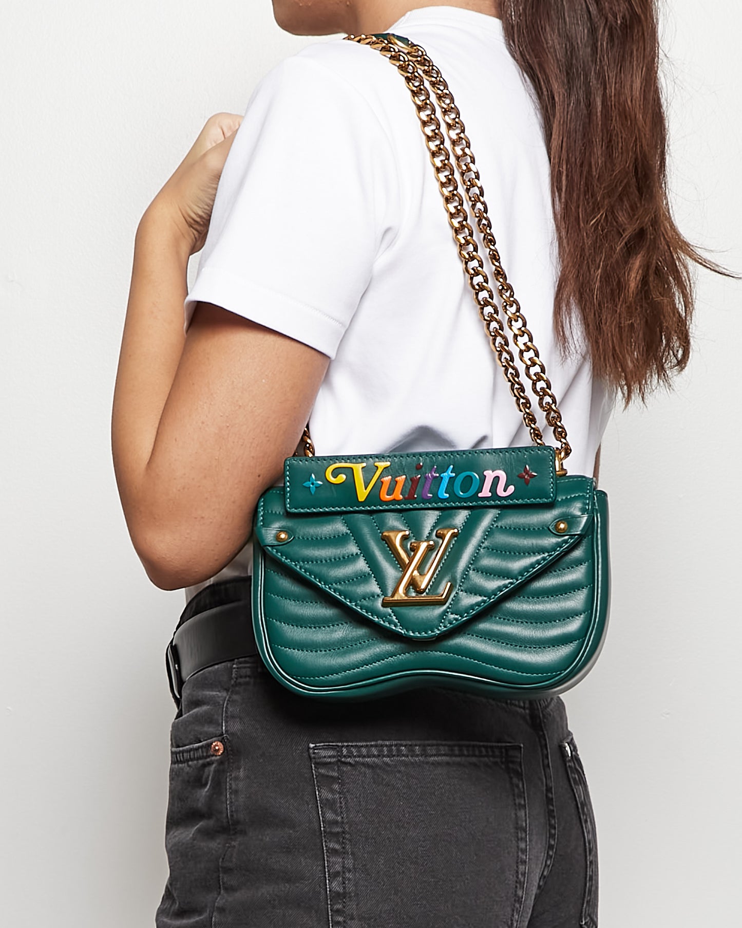 Louis Vuitton Chaîne New Wave en cuir vert émeraude PM