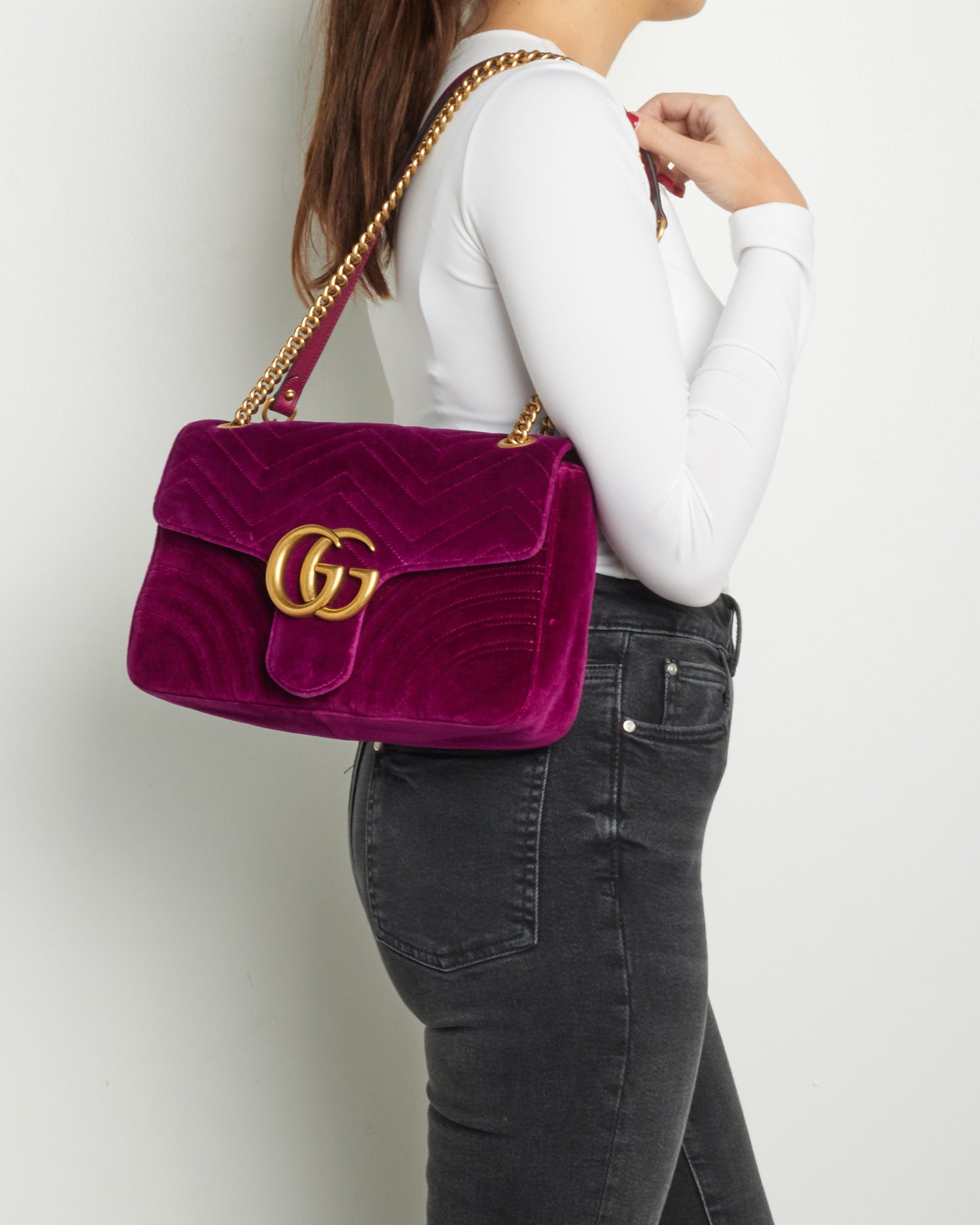 Gucci Fuchsia Matelassé Velvet Medium GG Marmont Shoulder Bag