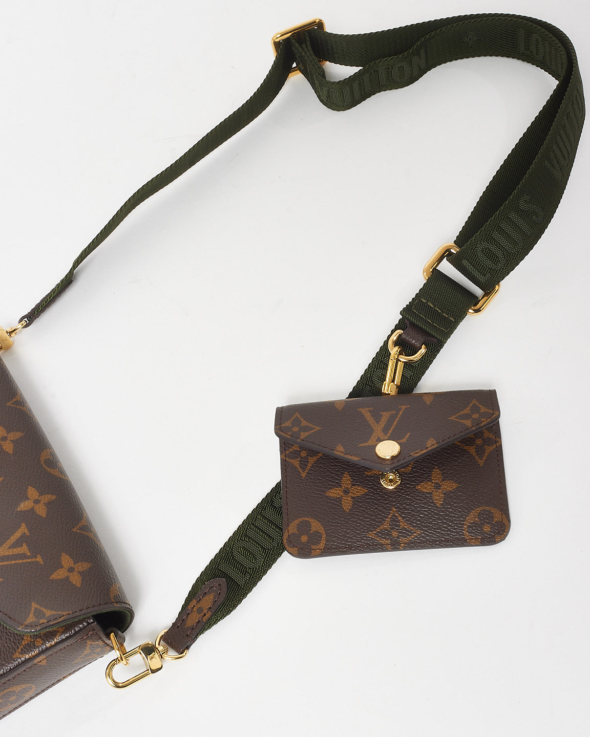 Louis Vuitton Monogram Coated Canvas Pochette Felicie Strap 
Go