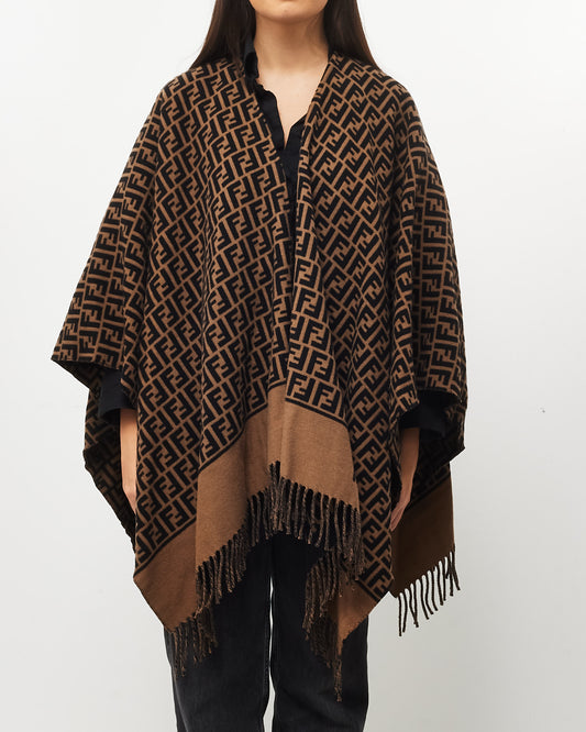 Fendi Brown Zucca Print Wool 
Fleece Poncho