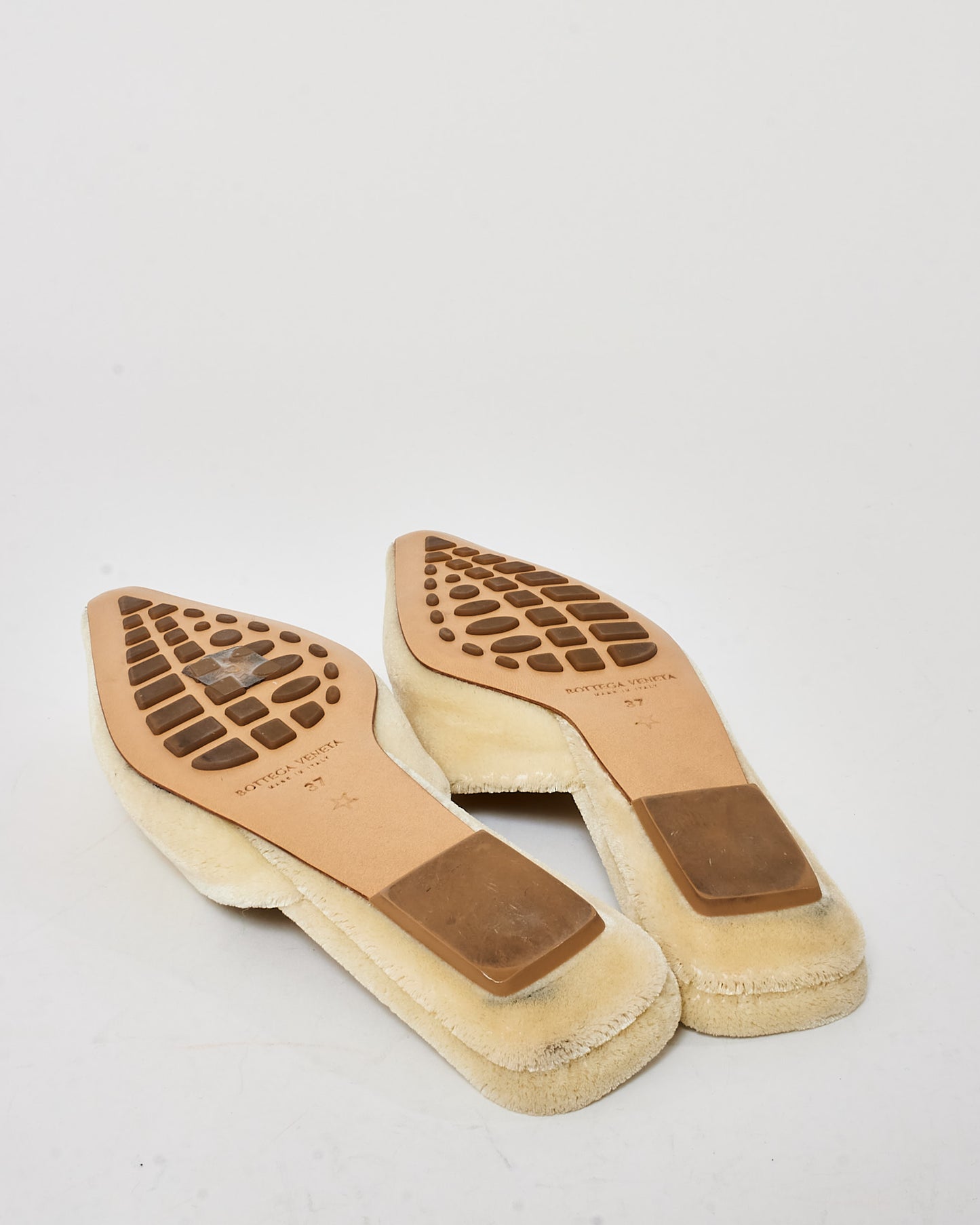 Bottega Veneta Pastel Yellow Shearling Mule Slides - 37