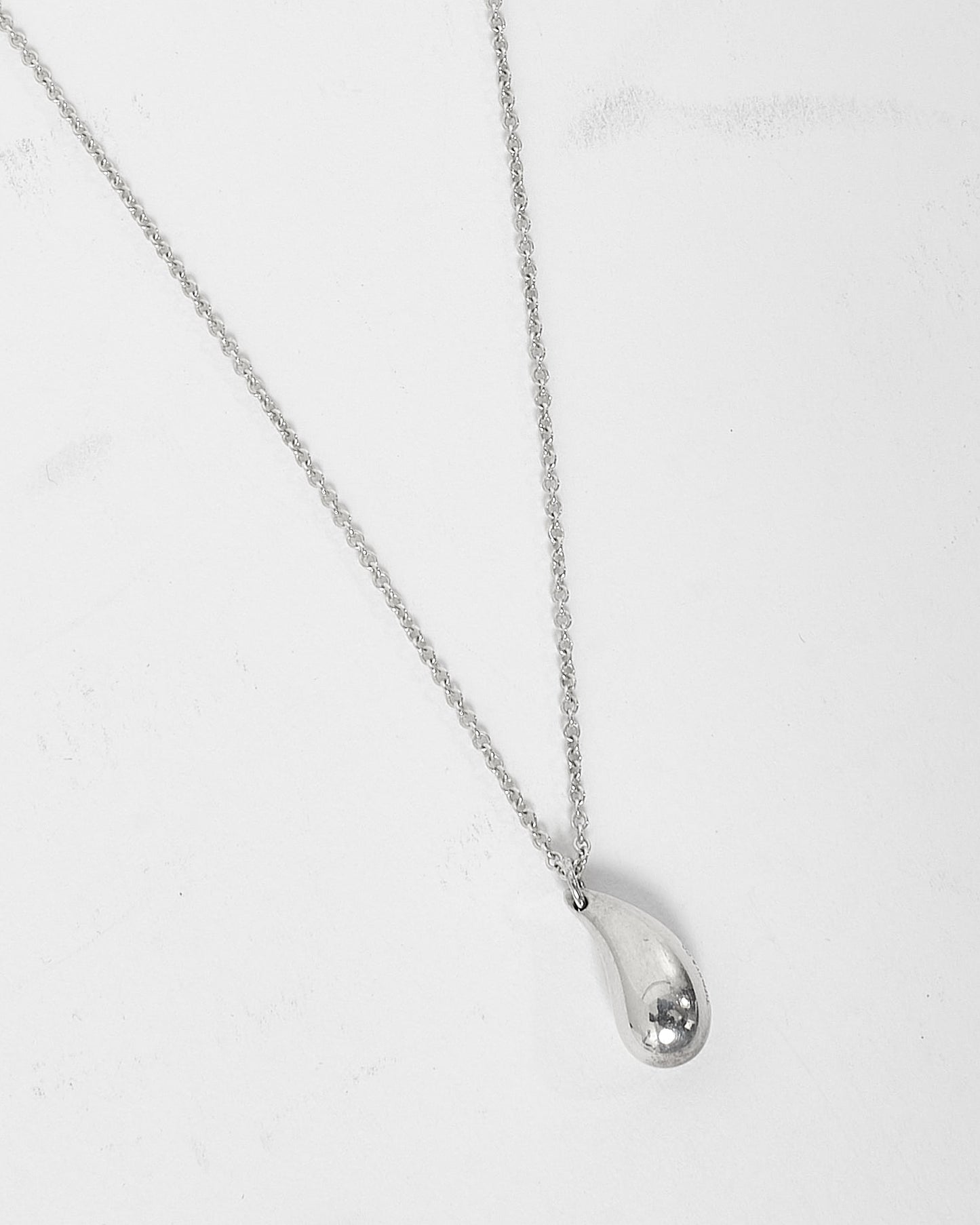 Tiffany 
Co. Sterling Silver Mini Teardrop Necklace