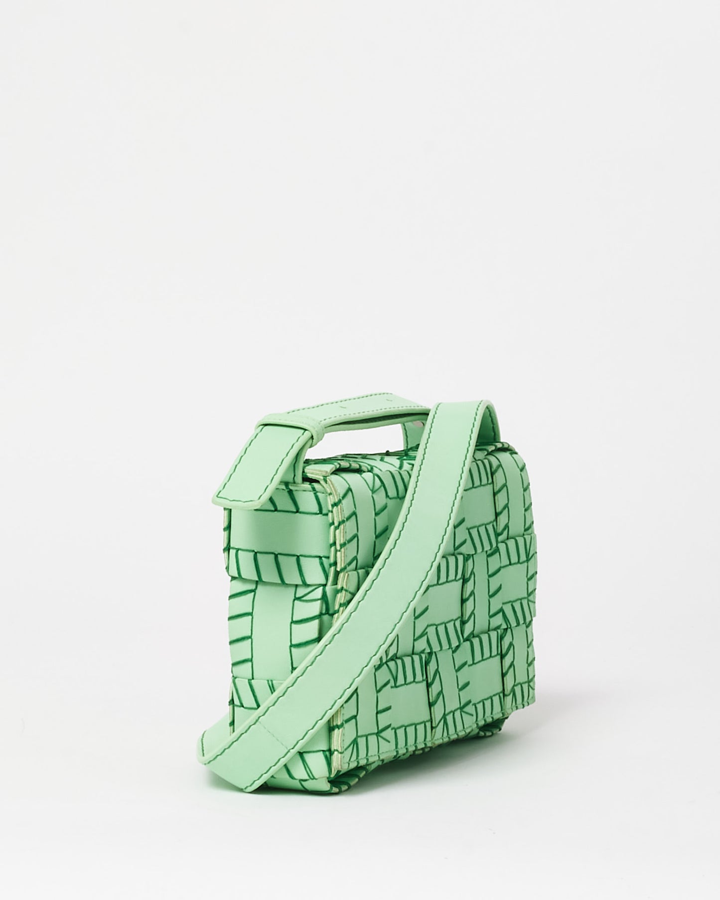 Bottega Veneta Green Leather 
Dark Green Stitch Cassette Bag