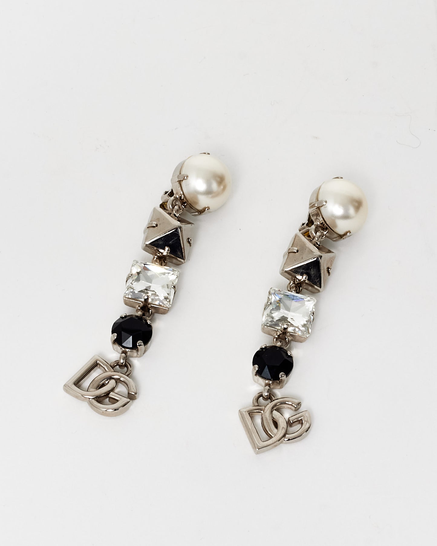 Dolce 
Gabbana Black 
White Resin Crystal Logo Clip On Earrings