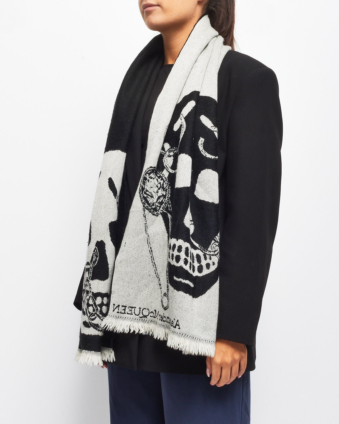 Alexander McQueen Grey 
Black Pierced Skull Face Scarf