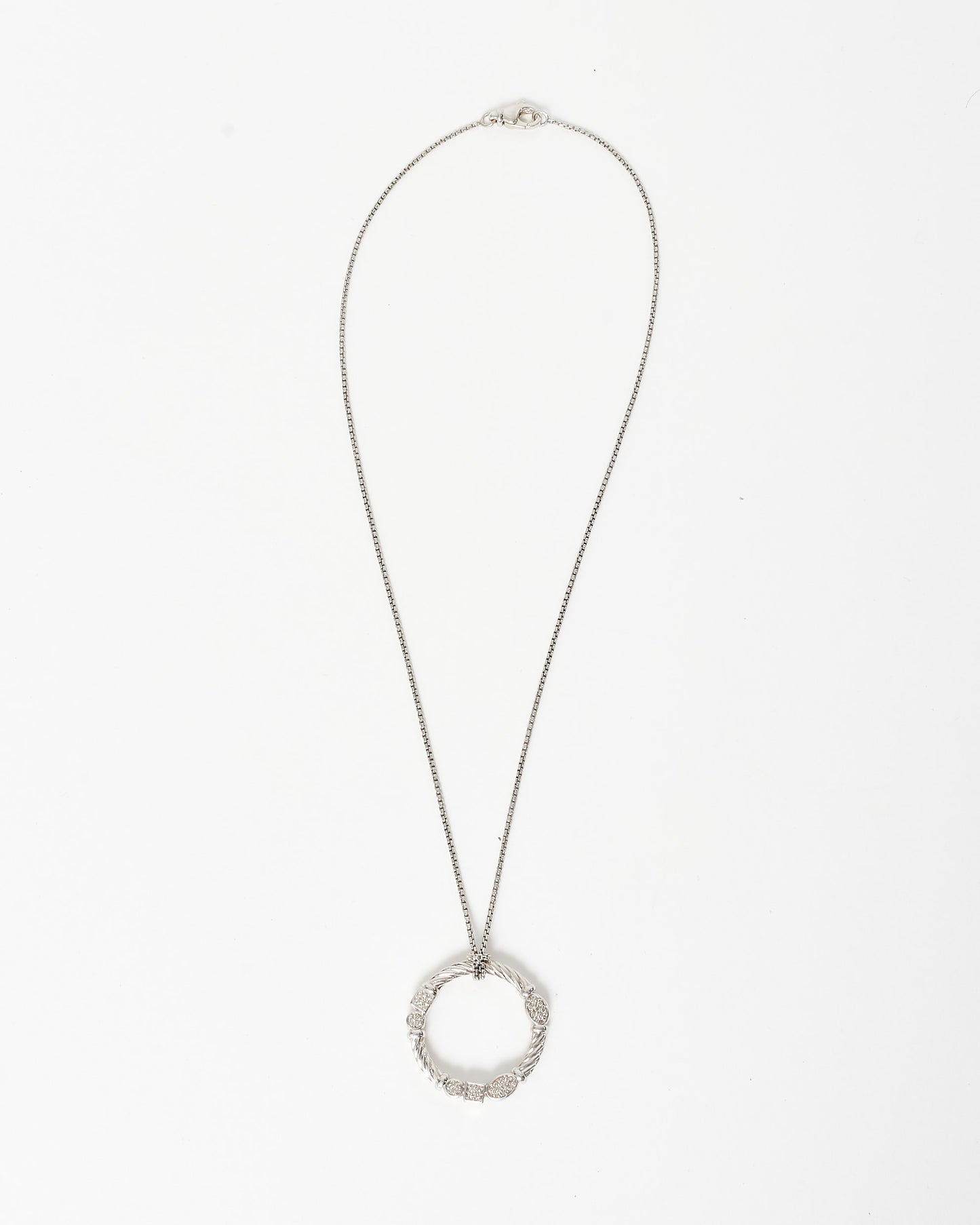 David Yurman Circle Pendant 
Geometric Pavé Pendant Necklace