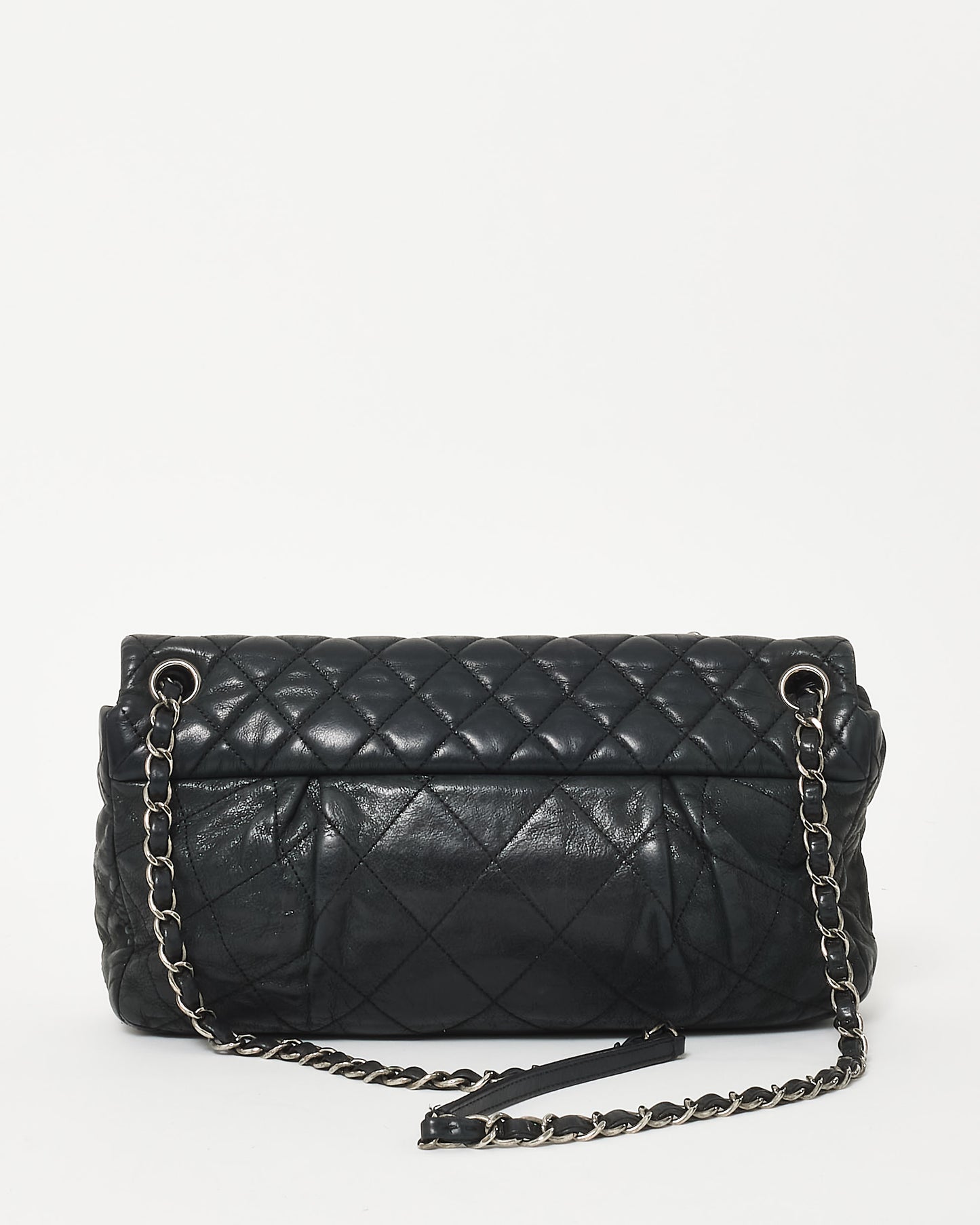 Chanel Black Iridescent Lambskin Chic Quilt Flap Bag