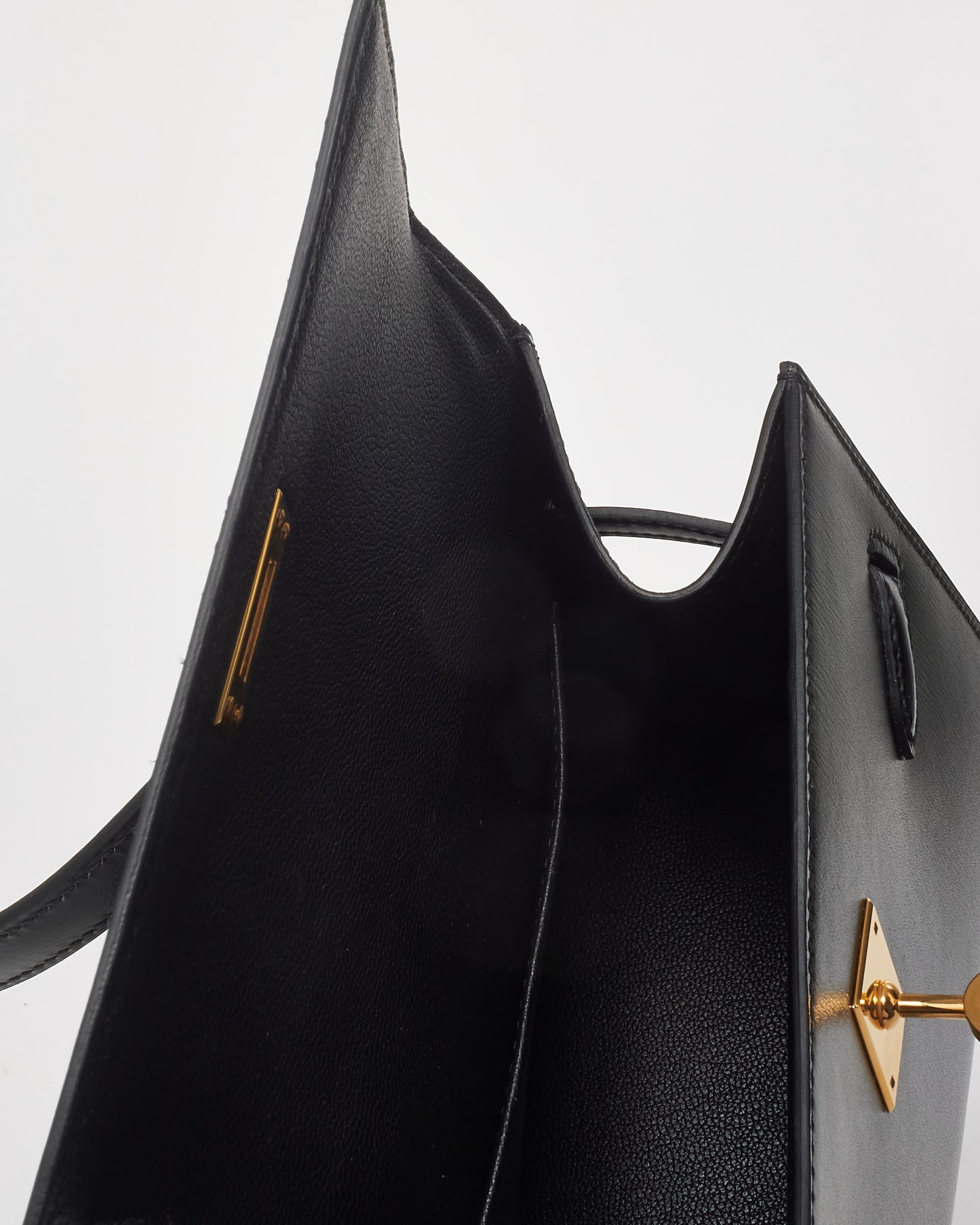 Hermès Black Box Leather Kelly Desordre Handbag GHW