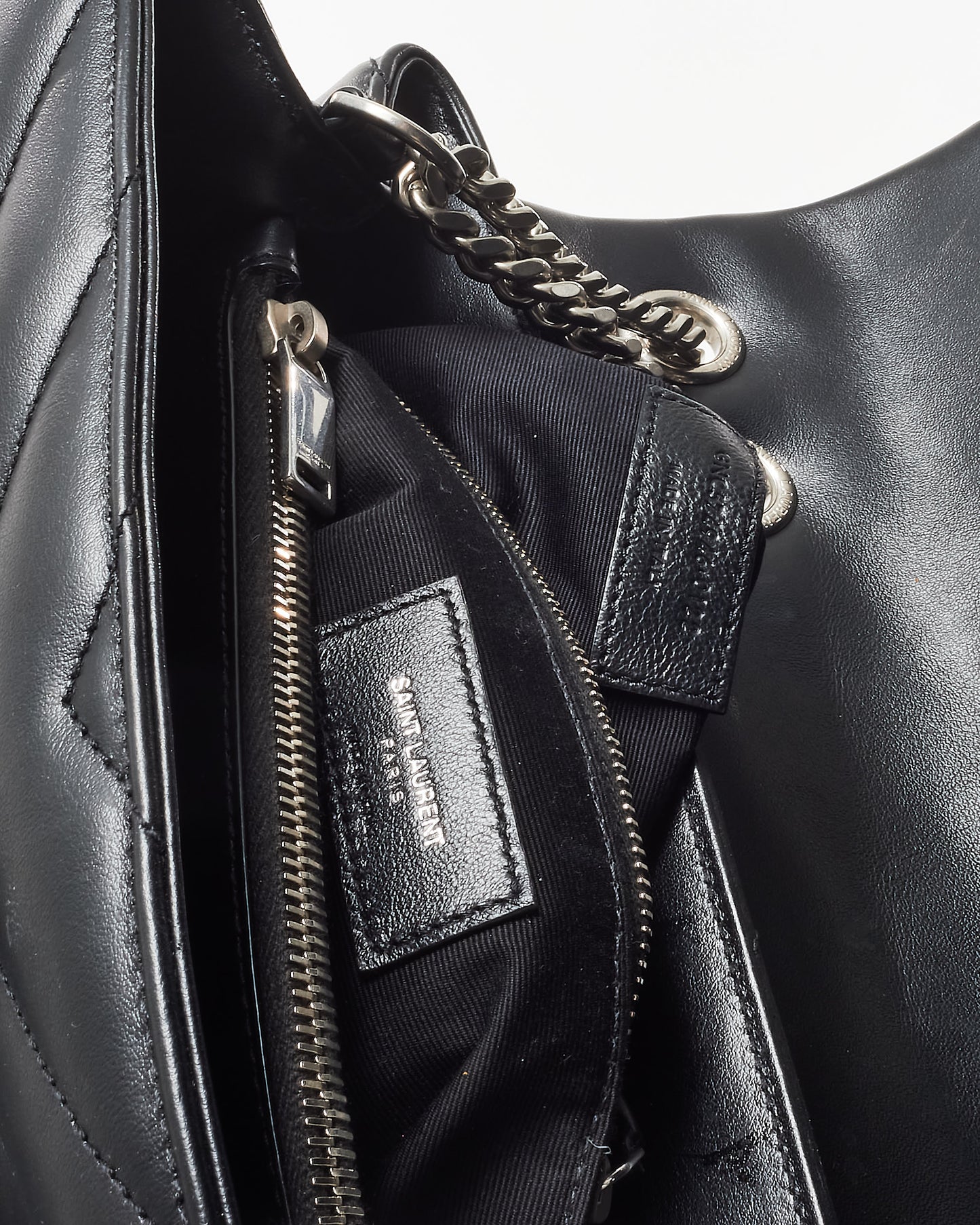 Saint Laurent Black Leather Matelassé Medium Loulou SHW