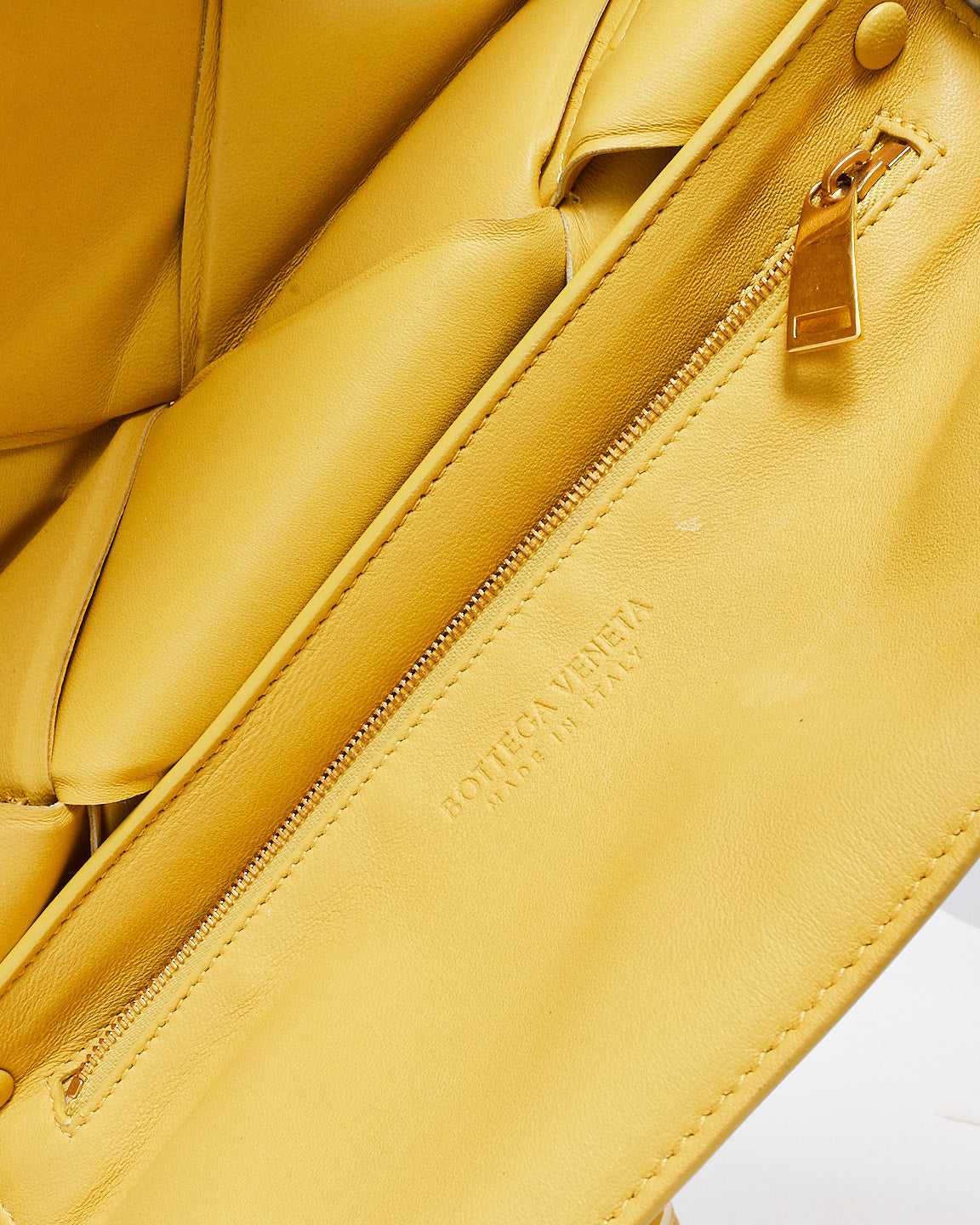 Bottega Veneta Yellow (Corn) Nappa Maxi Intrecciato Leather Padded The Top Handle Bag