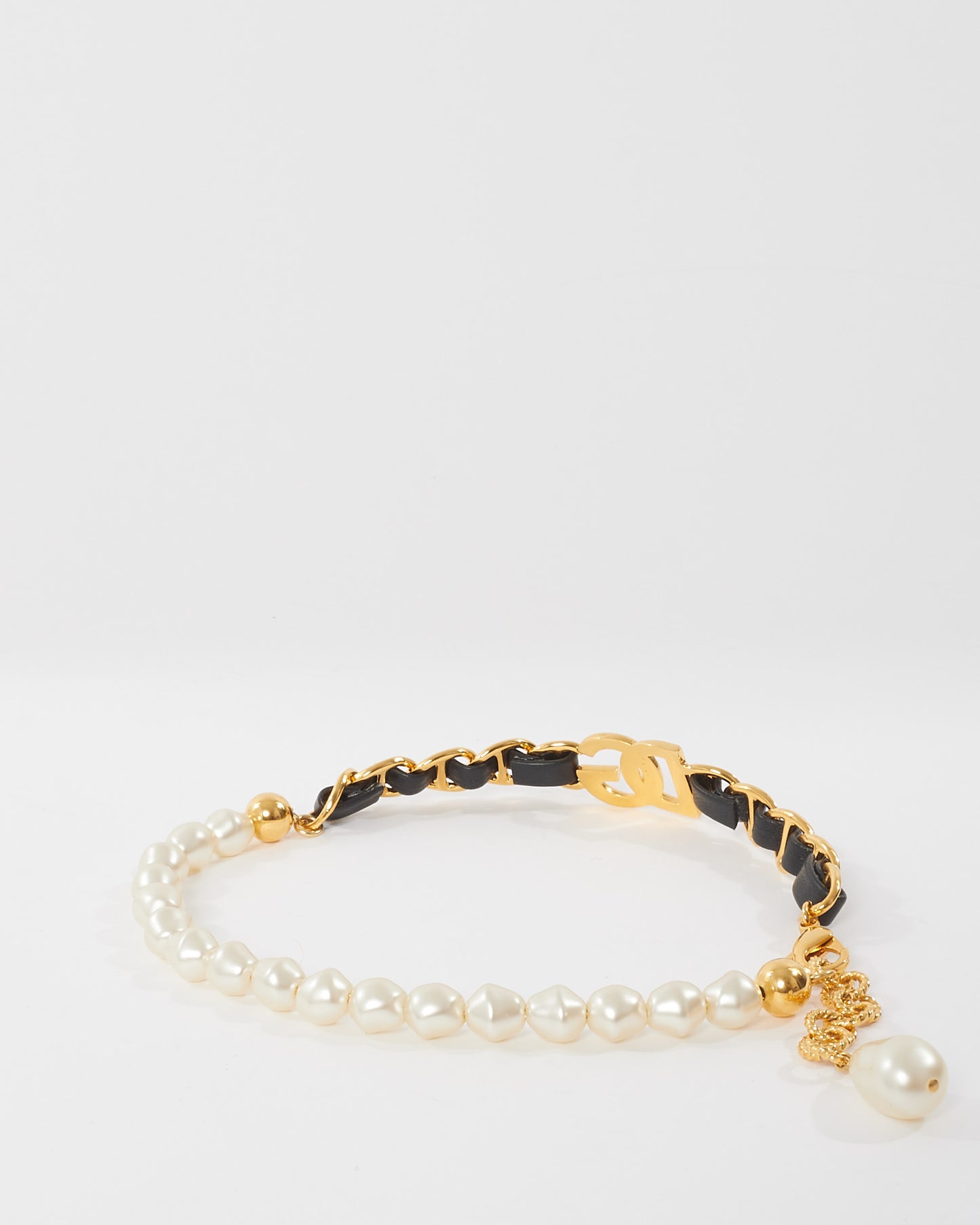 Dolce 
Gabbana Gold Leather 
Pearl Logo Choker Necklace