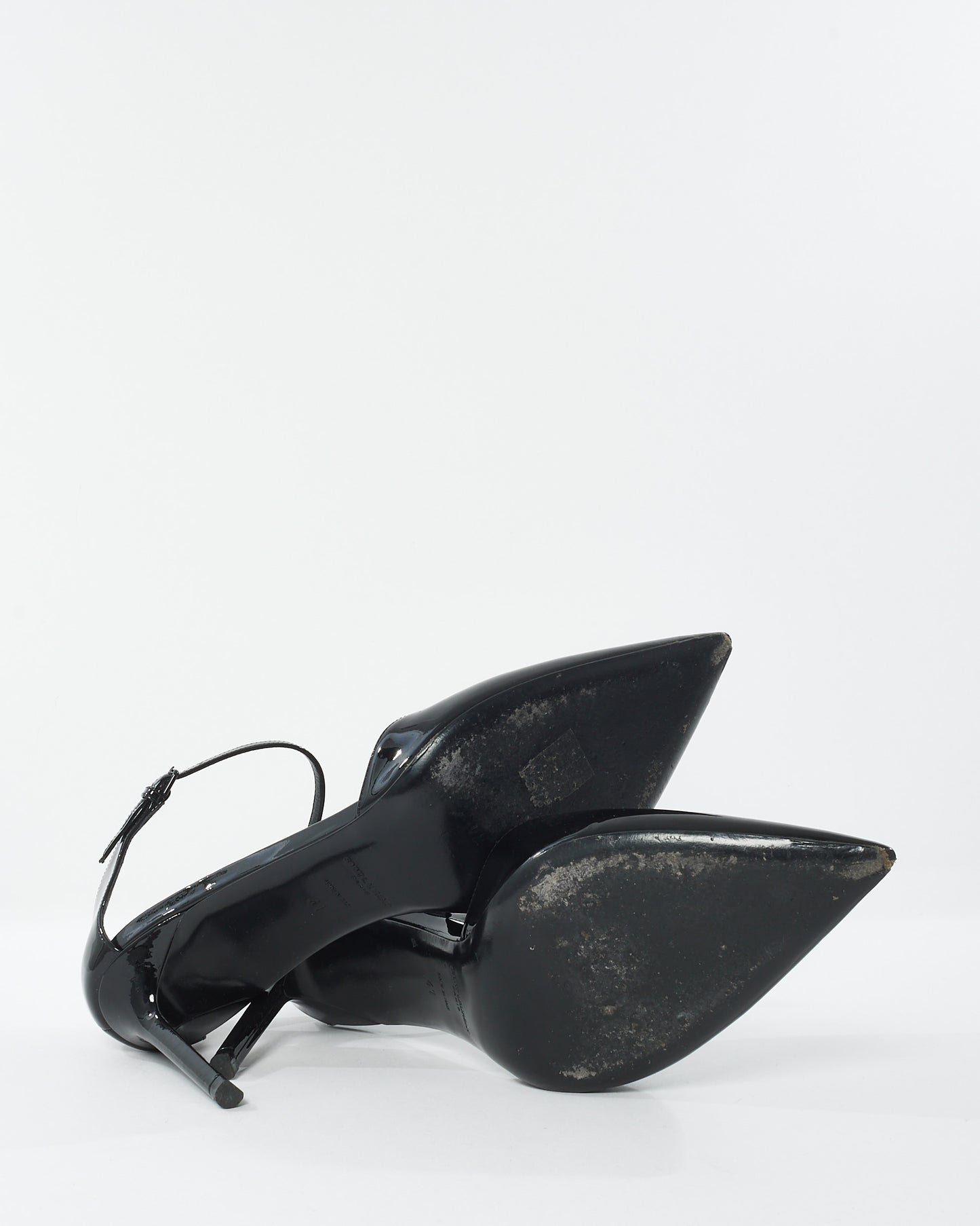 Saint Laurent Black Patent Leather Avenue D
Orsay Pumps - 41