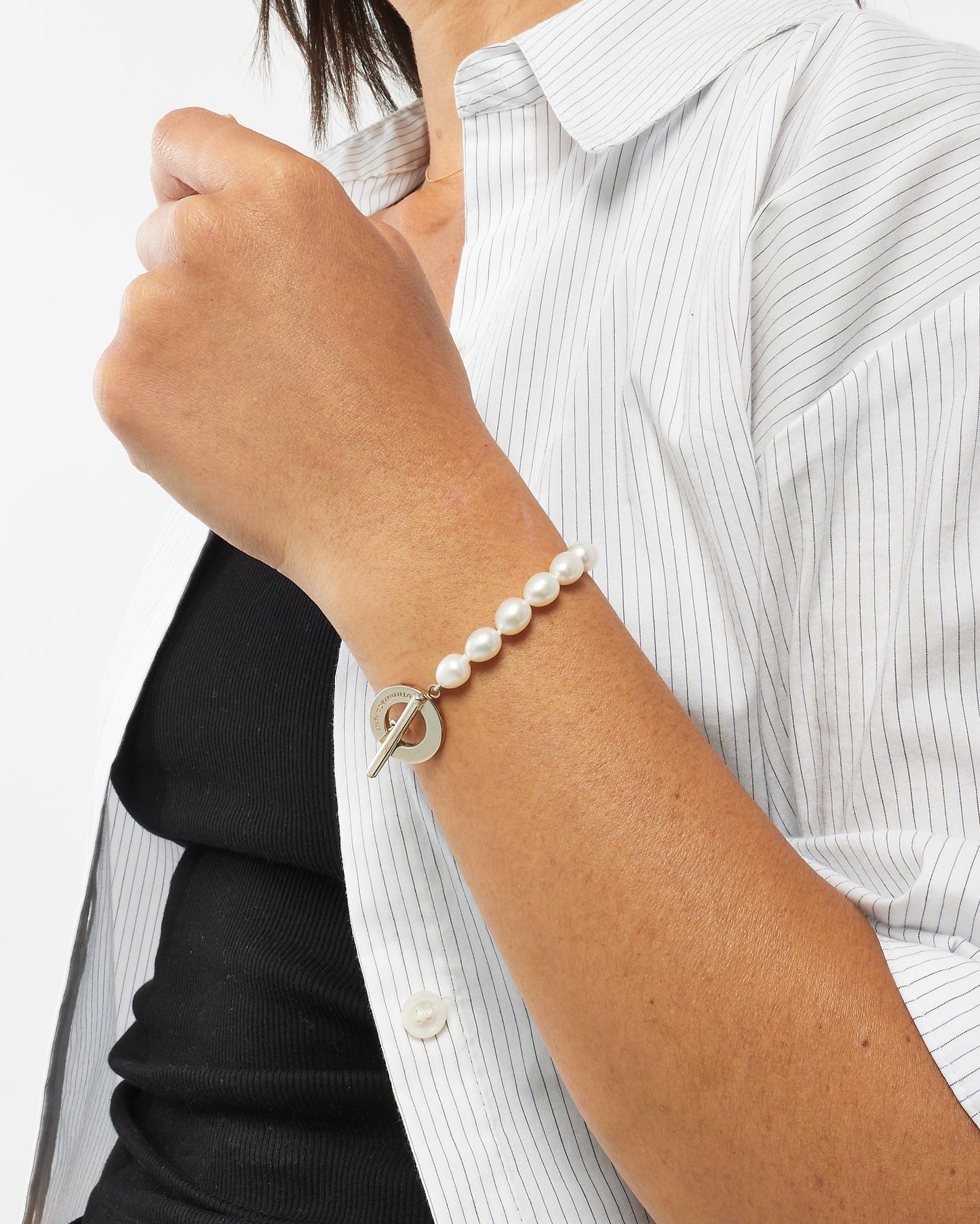 Tiffany 
Co. Pearl Toggle Bracelet