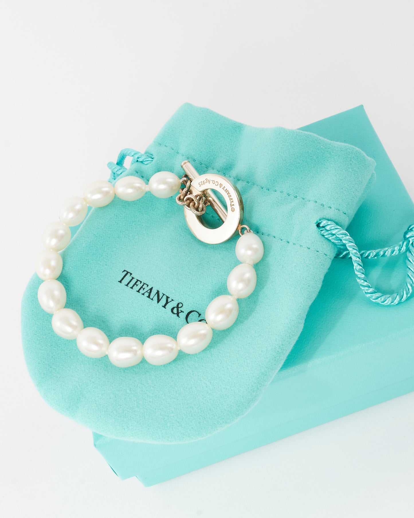 Tiffany 
Co. Pearl Toggle Bracelet