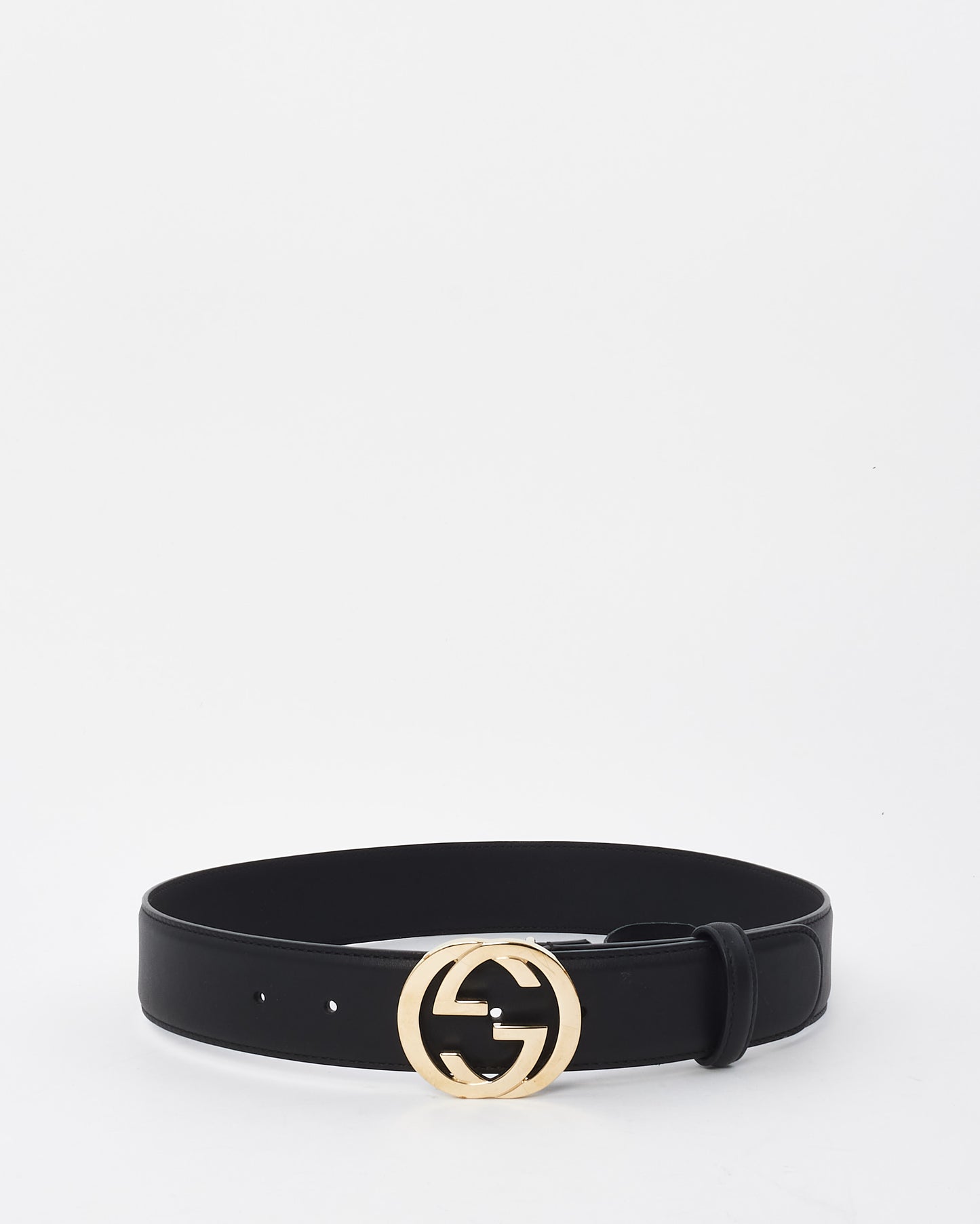 Gucci Black Leather Silver GG Logo Buckle Belt - 70/28