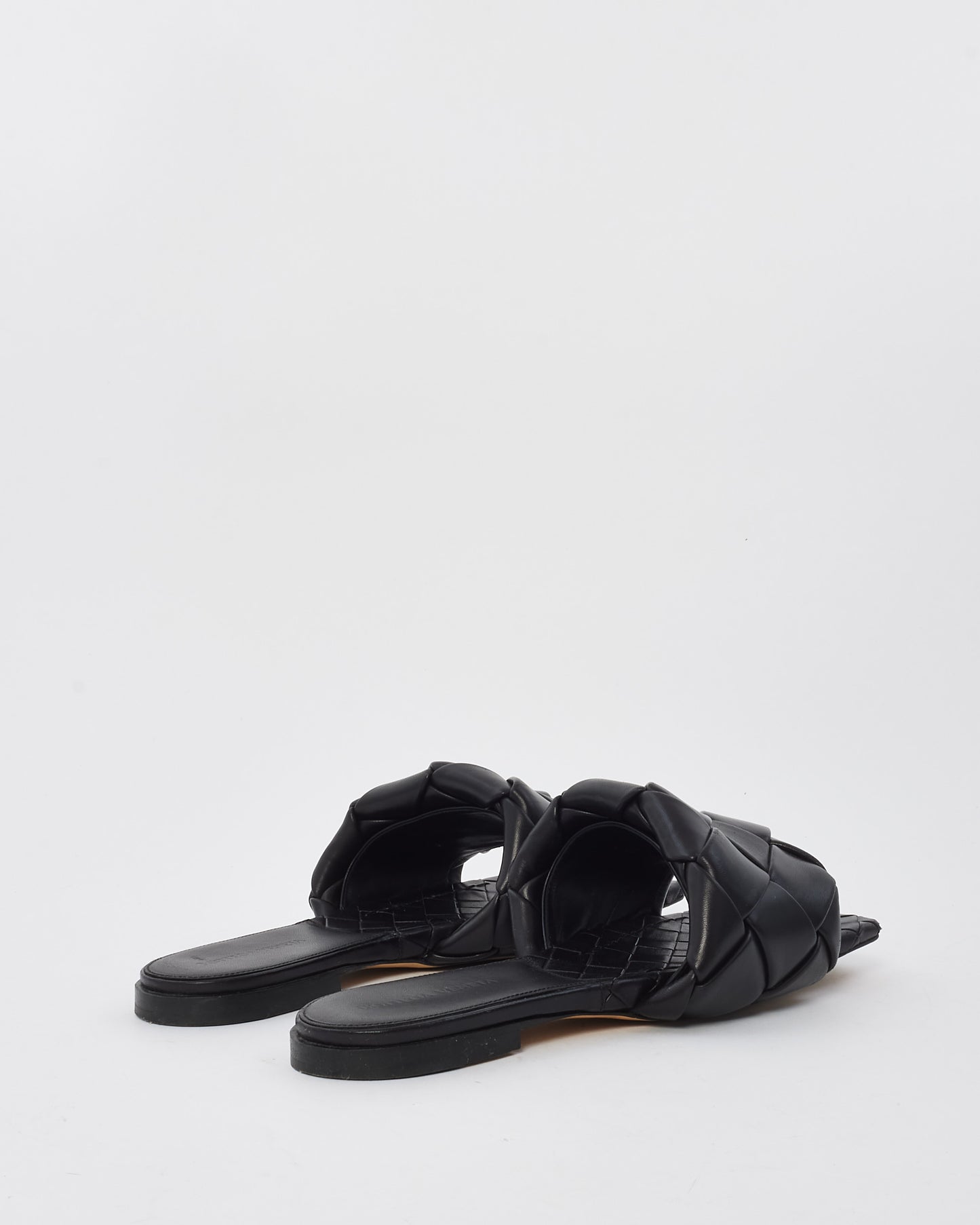 Bottega Veneta Black Intrecciato Leather Lido Flat Sandals - 40