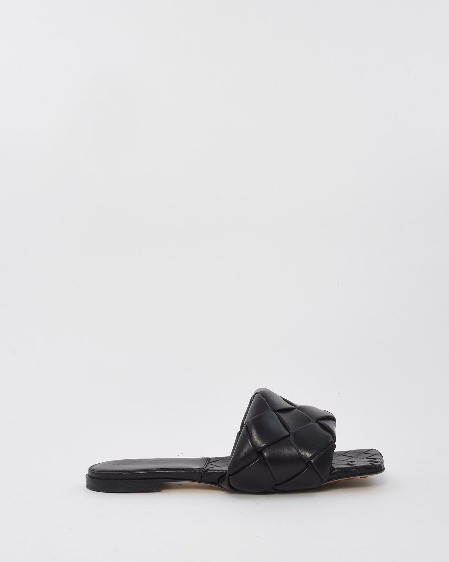 Bottega Veneta Black Intrecciato Leather Lido Flat Sandals - 40