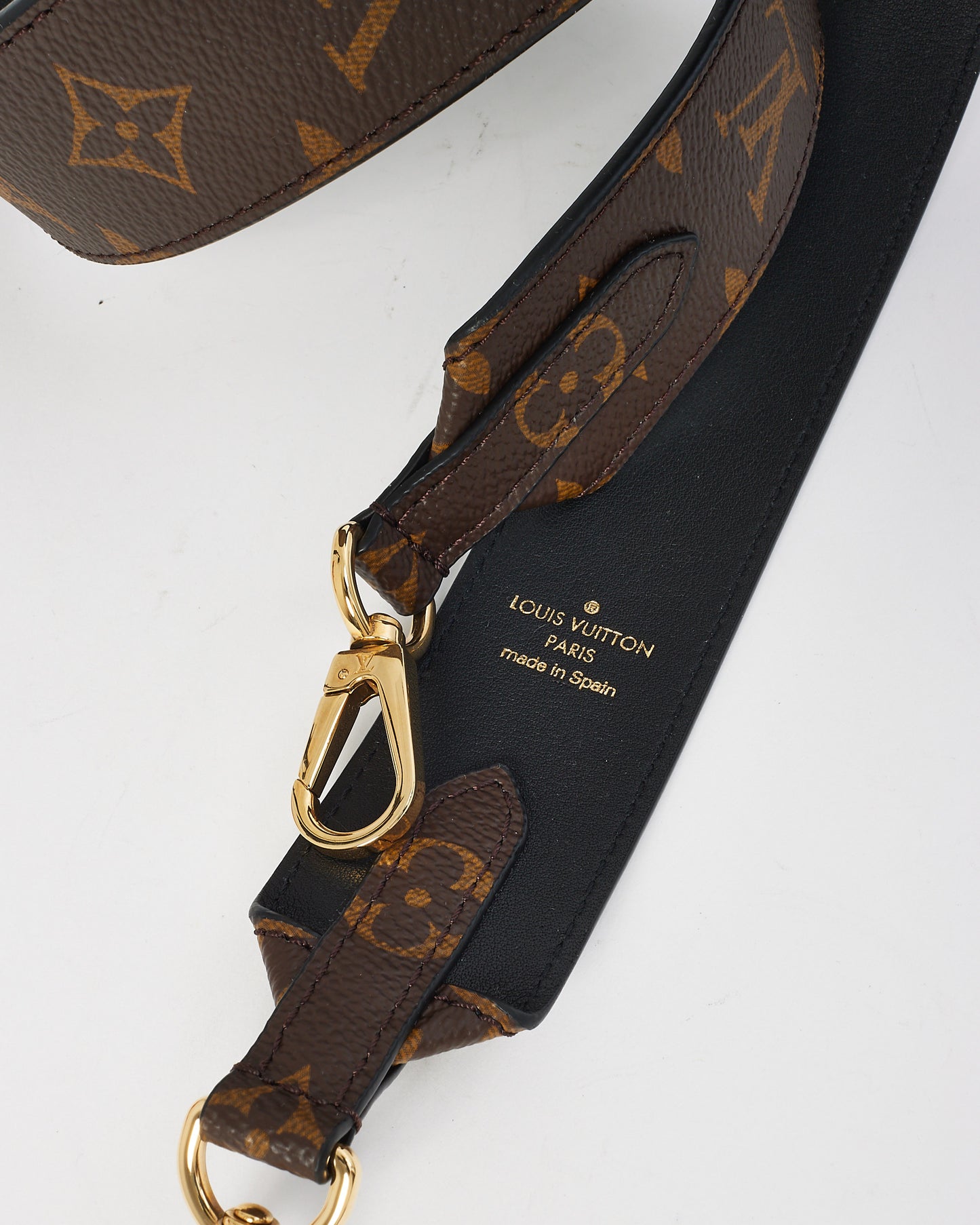 Louis Vuitton Black Leather 
Monogram Canvas Bandoulière XL Strap