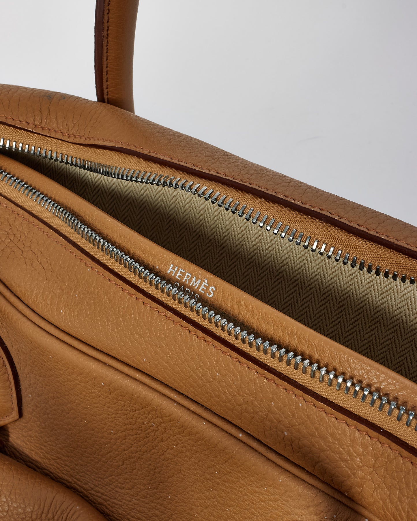 Hermès Tan Leather Steve Travel Bag