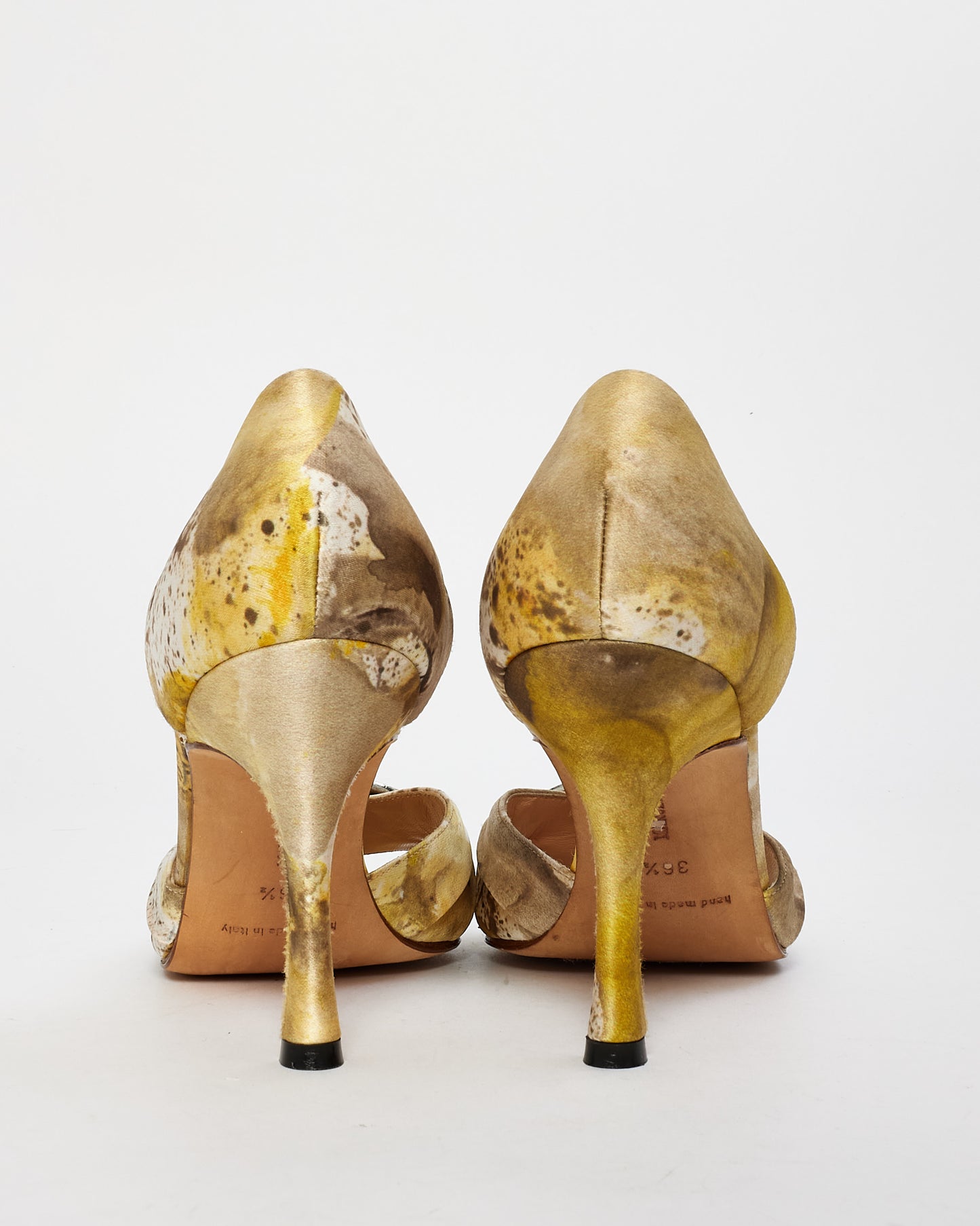 Manolo Blahnik Printed Yellow/Brown/White Satin Sedaraby D
Orsay Pumps