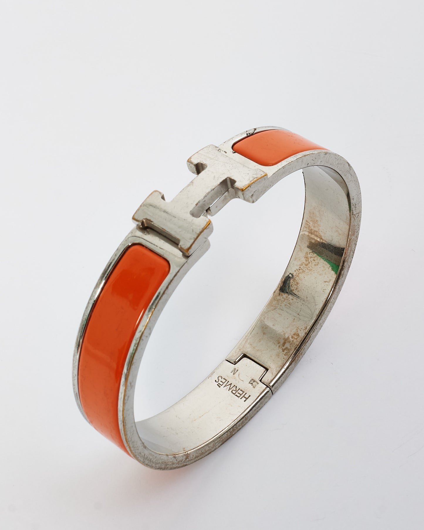 Hermès Orange 
Silver Clic Bracelet - GM