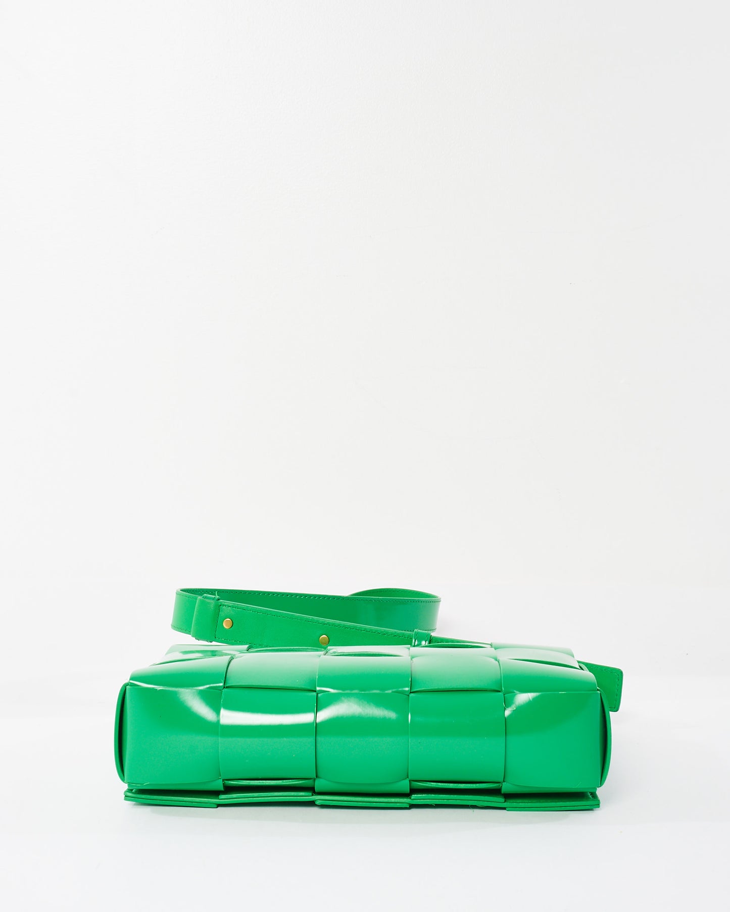 Bottega Veneta Parakeet Green Patent Leather Cassette Bag